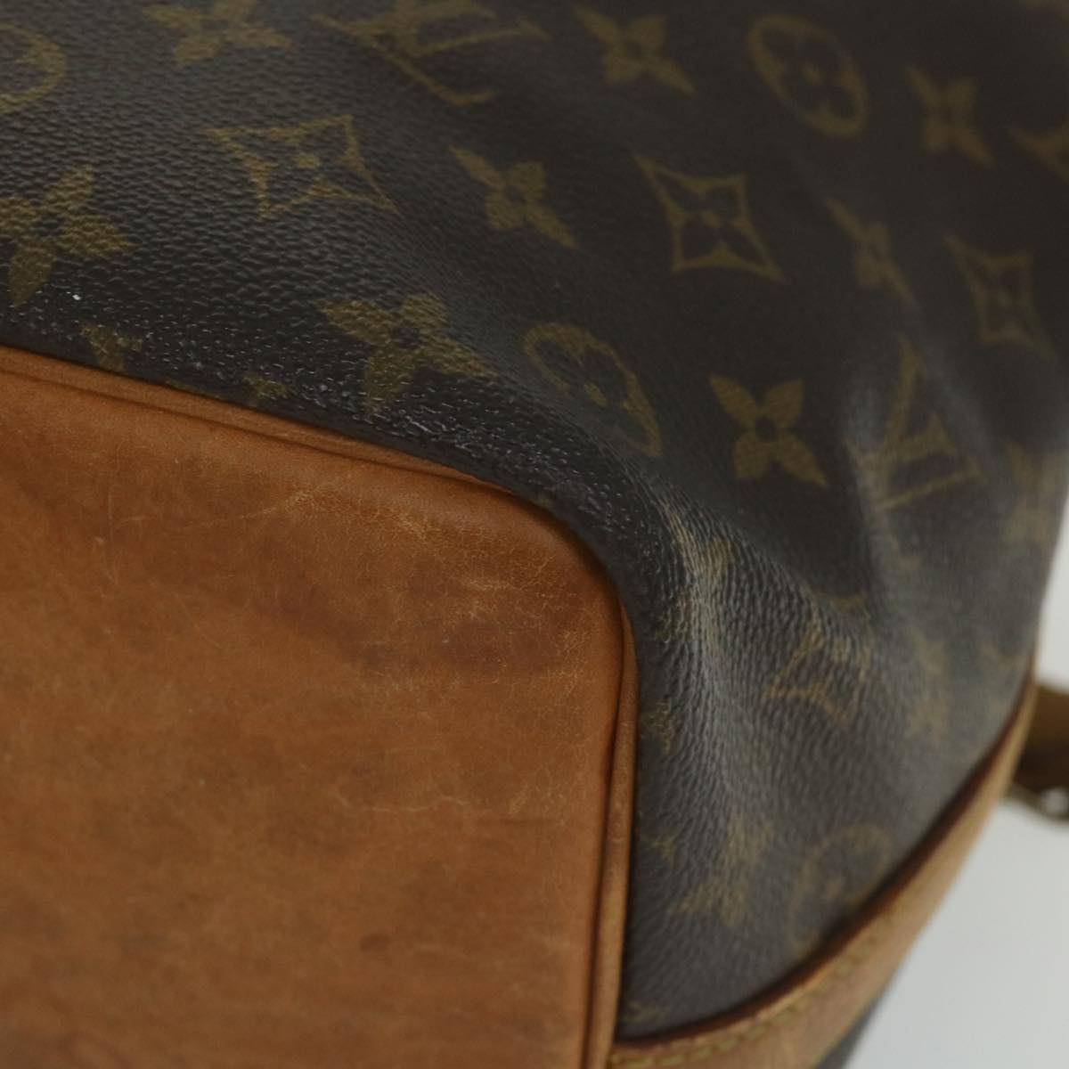 LOUIS VUITTON Monogram Petit Noe Shoulder Bag M42226 LV th4110