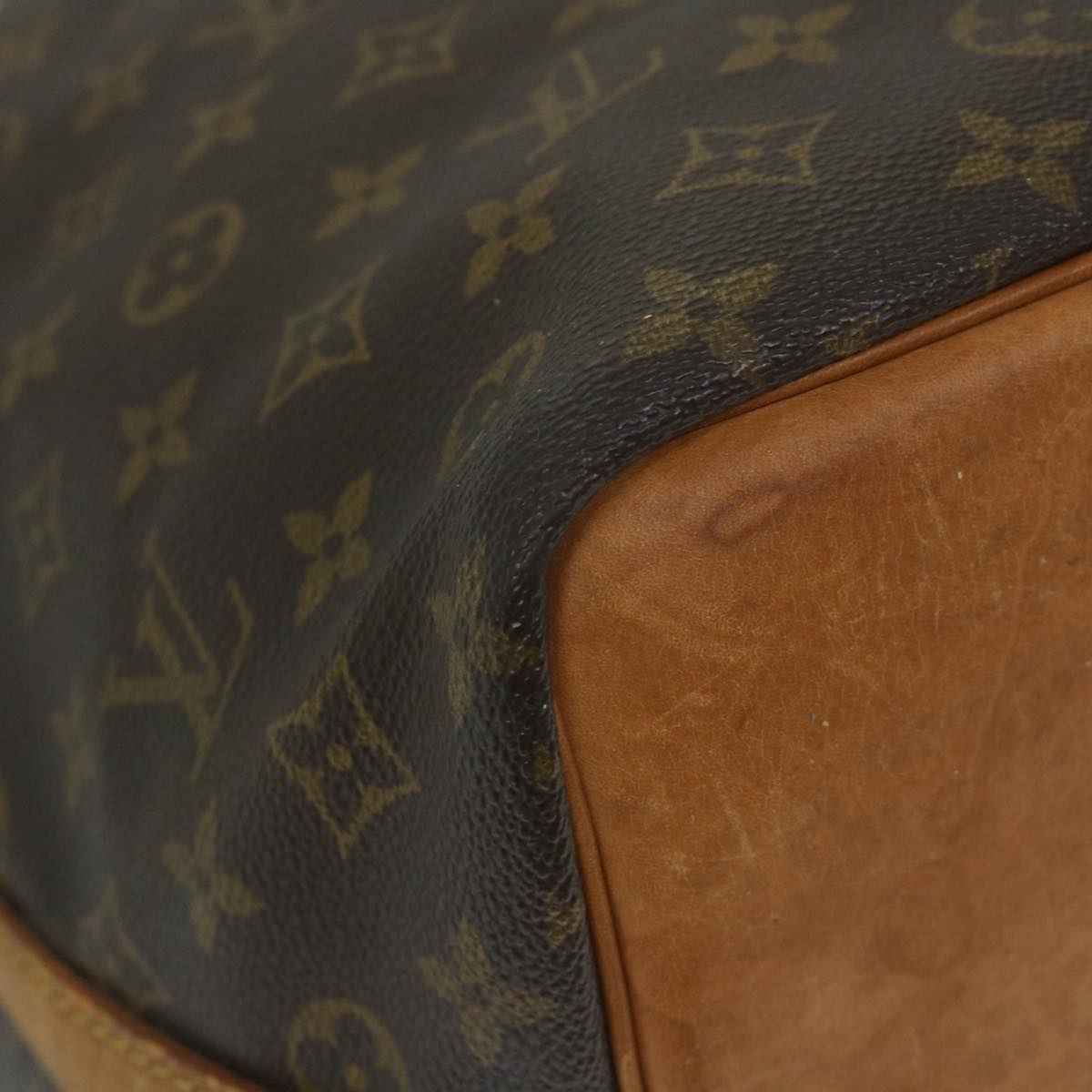 LOUIS VUITTON Monogram Petit Noe Shoulder Bag M42226 LV th4110