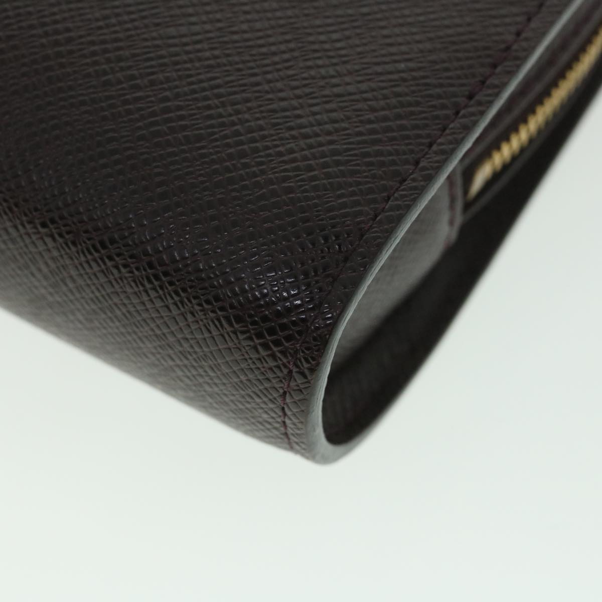 LOUIS VUITTON Taiga Baikal Clutch Bag Acajou M30186 LV th4123