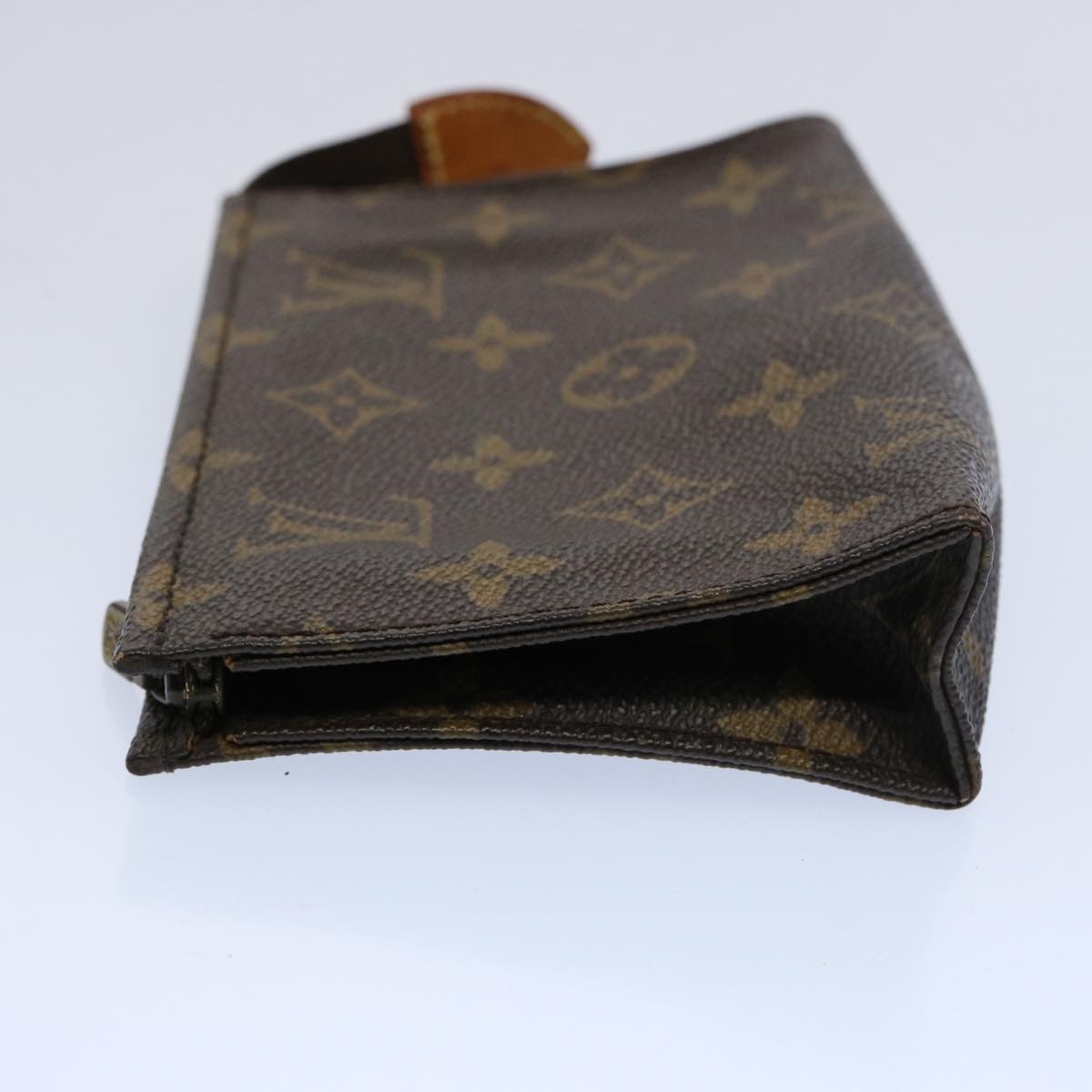 LOUIS VUITTON Monogram Poche Toilette 15 Pouch M47546 LV th4472