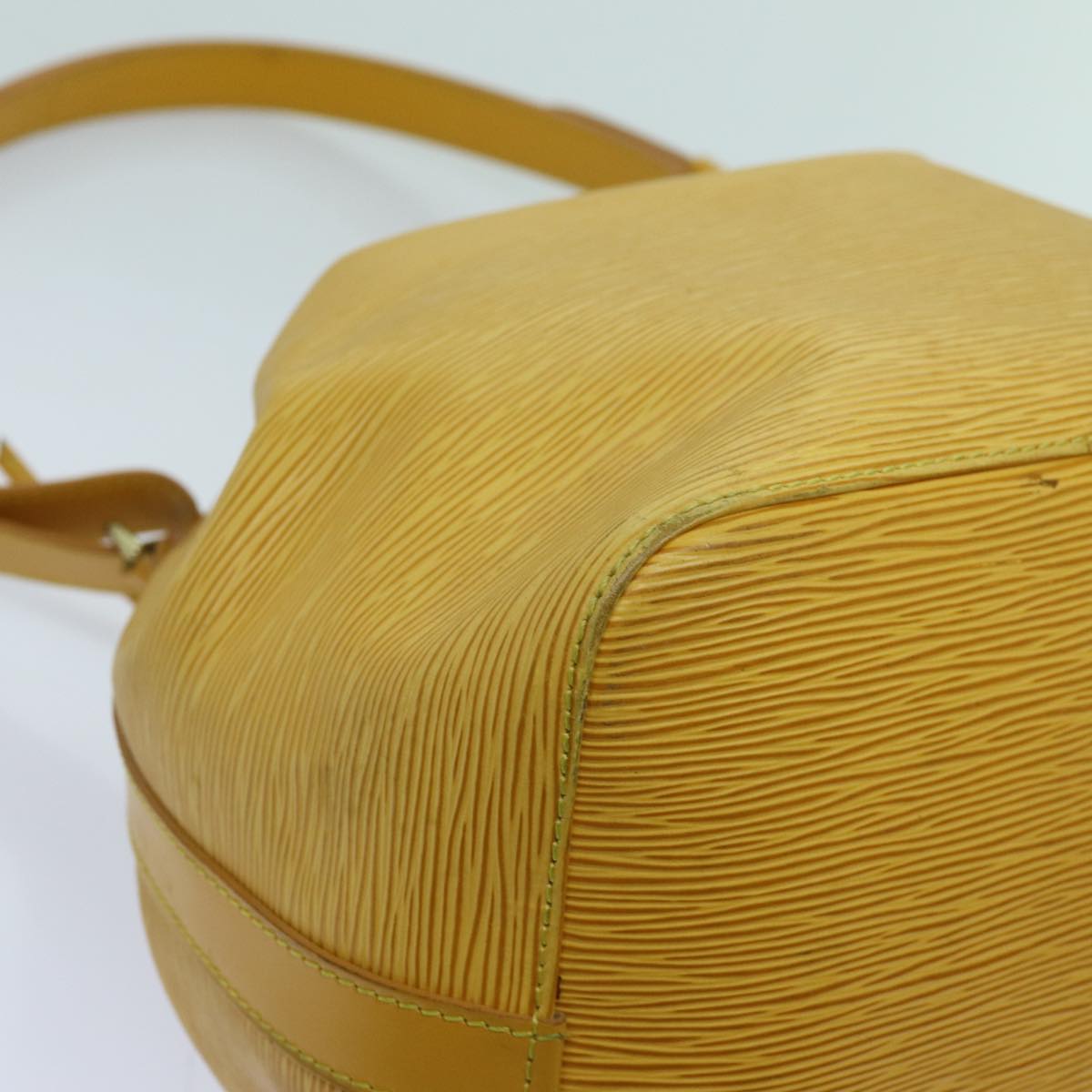 LOUIS VUITTON Epi Petit Noe Shoulder Bag Tassili Yellow M44109 LV th4754