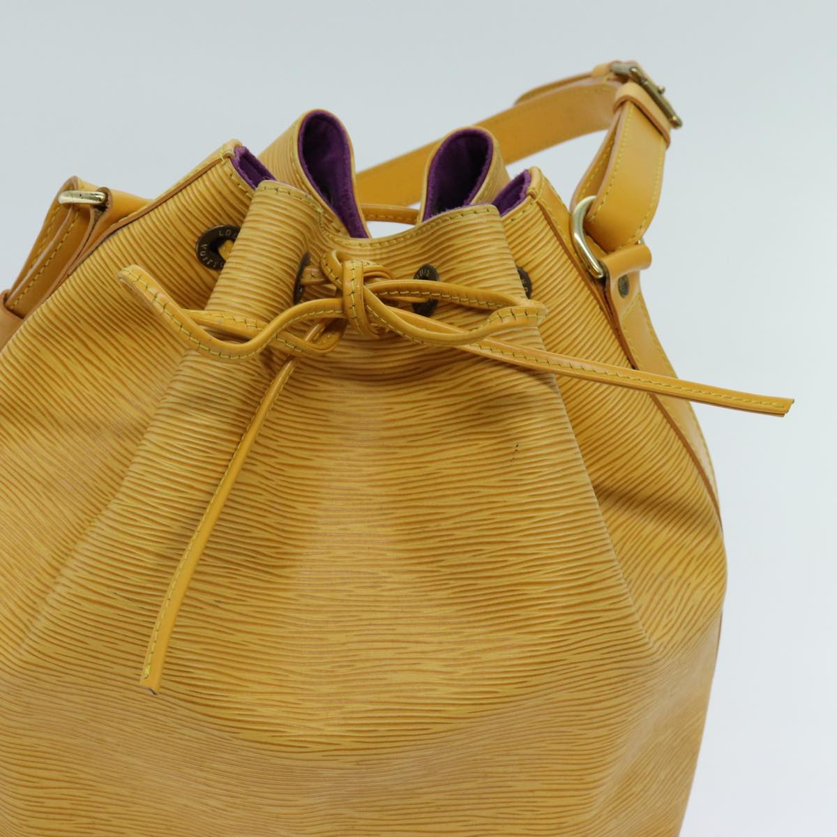 LOUIS VUITTON Epi Petit Noe Shoulder Bag Tassili Yellow M44109 LV th4754
