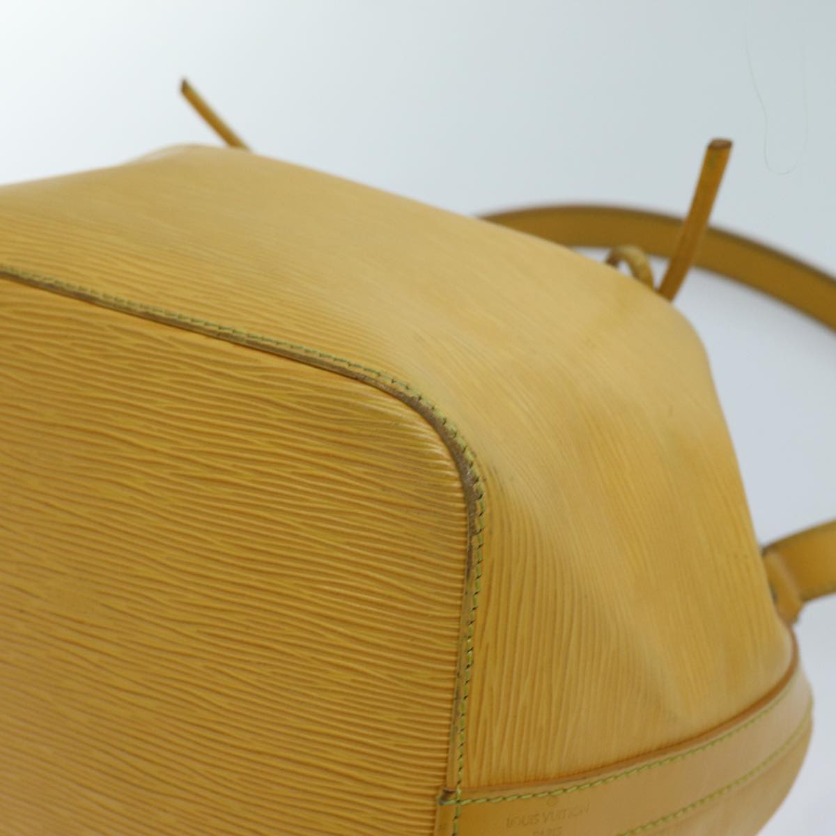 LOUIS VUITTON Epi Petit Noe Shoulder Bag Tassili Yellow M44109 LV th4766
