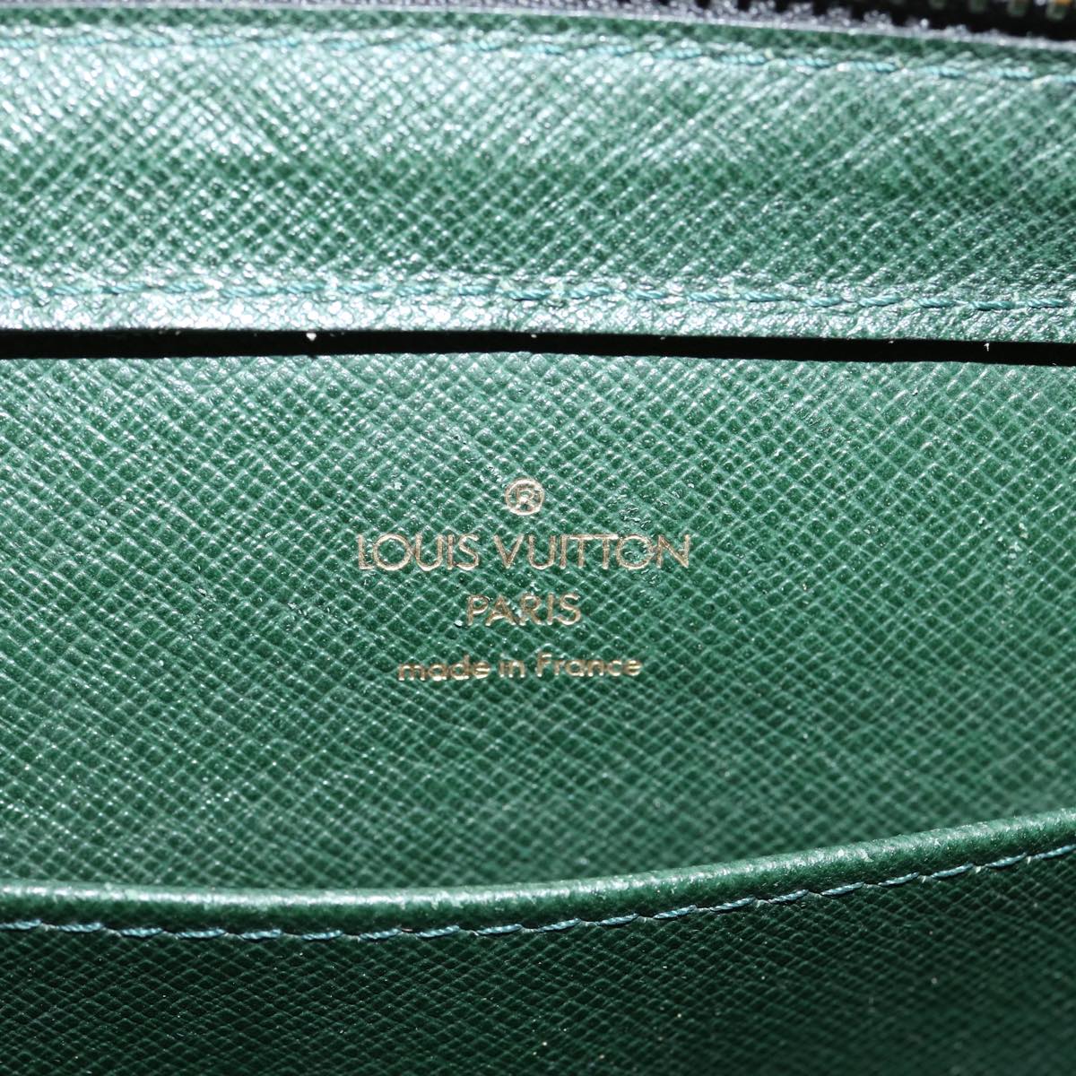 LOUIS VUITTON Taiga Baikal Clutch Bag Epicea M30184 LV th4770