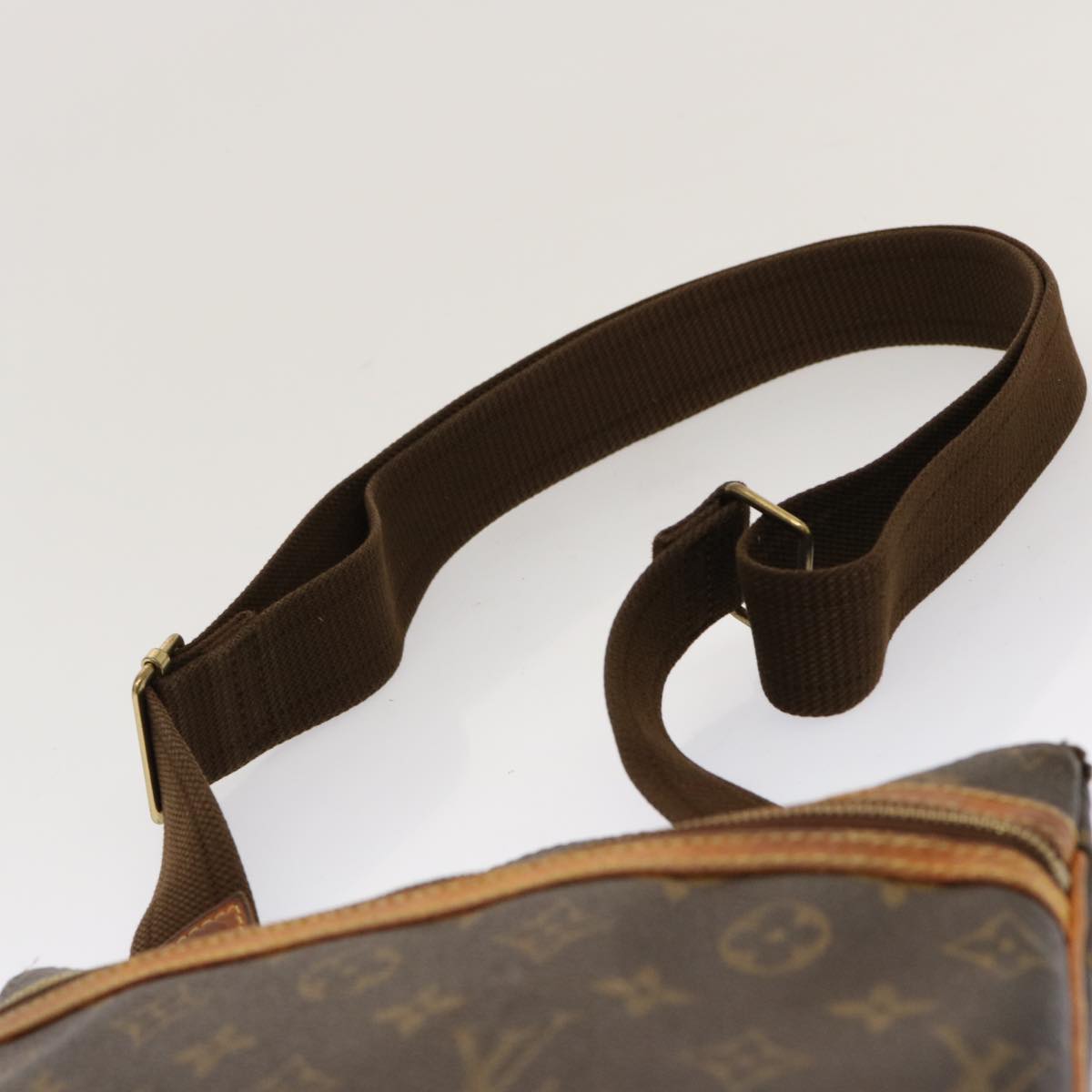 LOUIS VUITTON Monogram Messenger Bosphore PM Shoulder Bag M40106 LV th4788