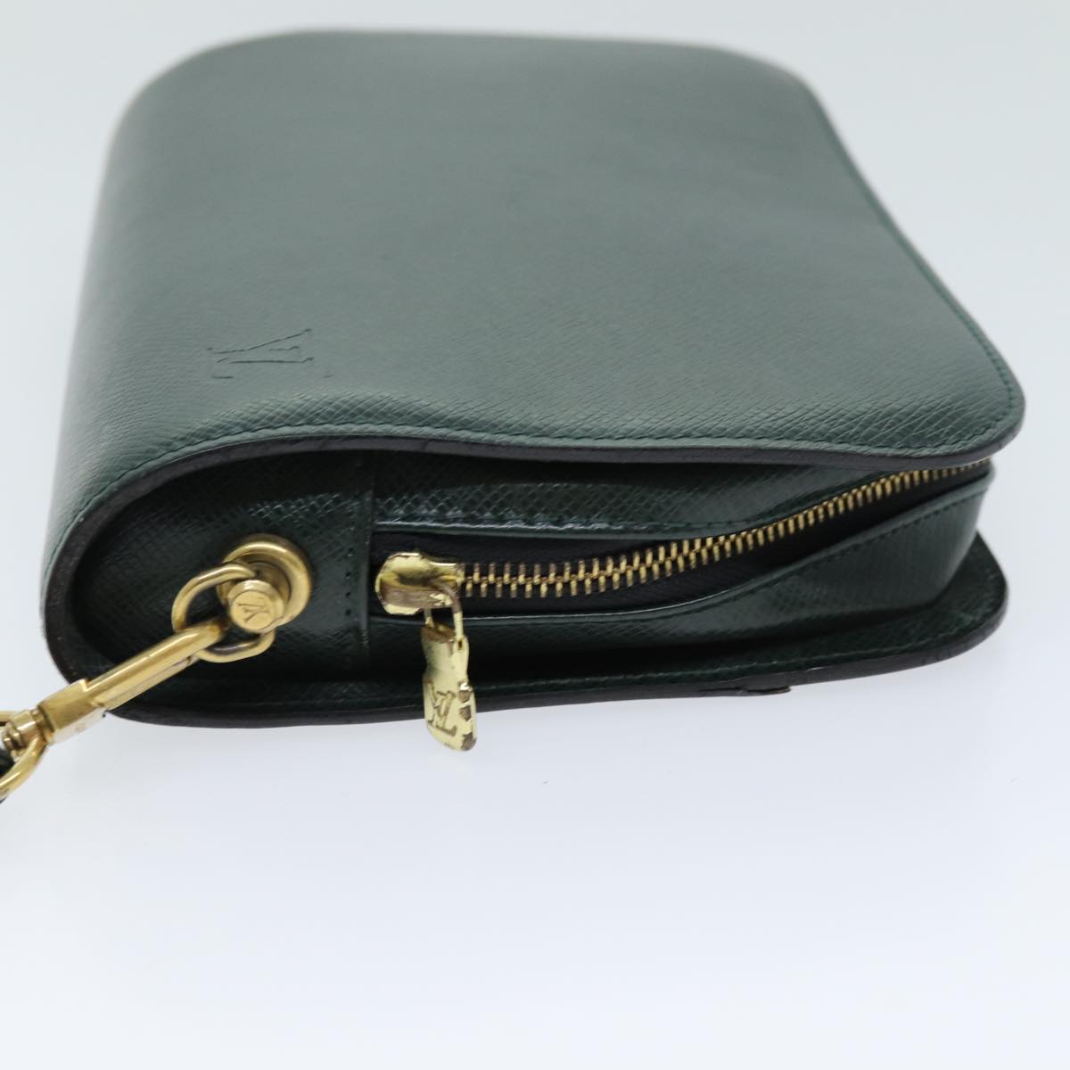 LOUIS VUITTON Taiga Baikal Clutch Bag Epicea M30184 LV th4834