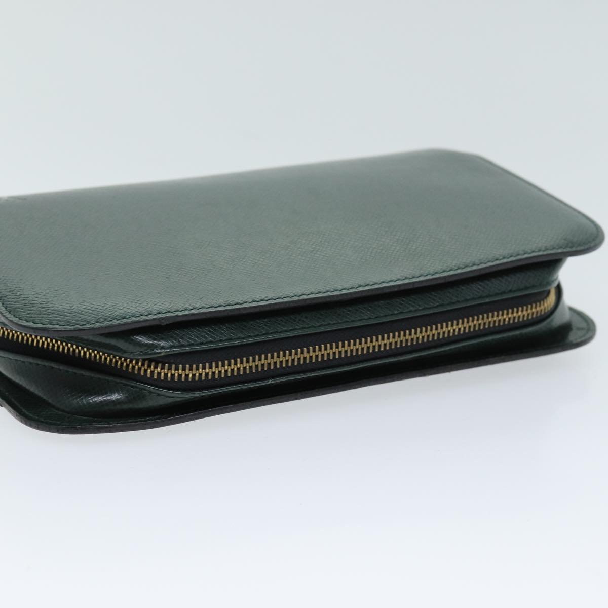 LOUIS VUITTON Taiga Baikal Clutch Bag Epicea M30184 LV th4834