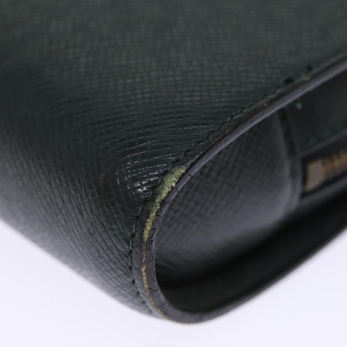 LOUIS VUITTON Taiga Baikal Clutch Bag Epicea M30184 LV th4903
