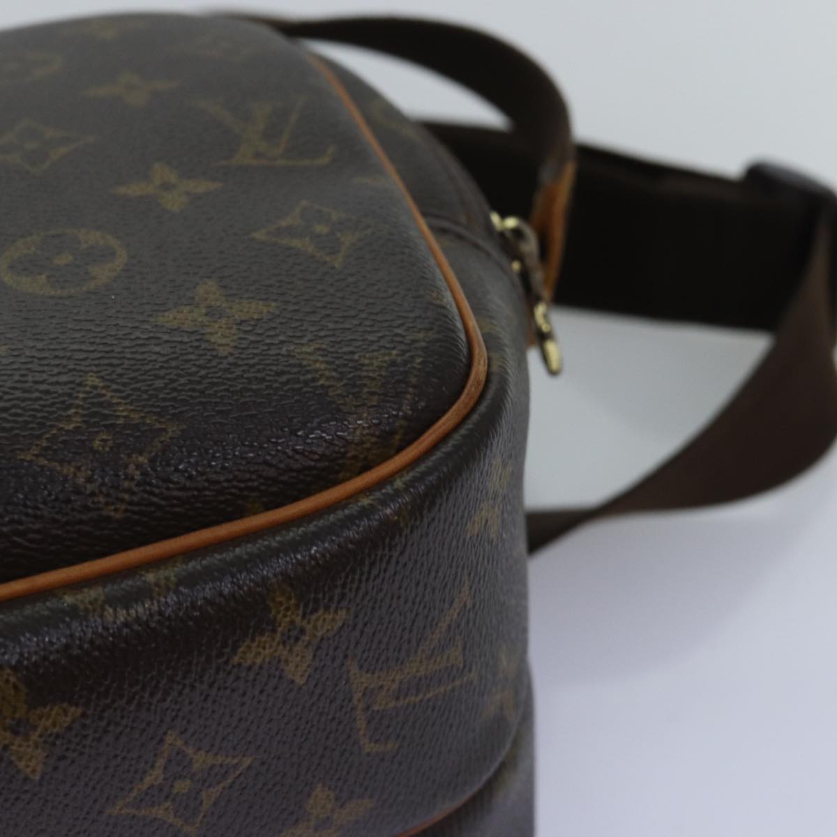 LOUIS VUITTON Monogram Reporter PM Shoulder Bag M45254 LV th4919