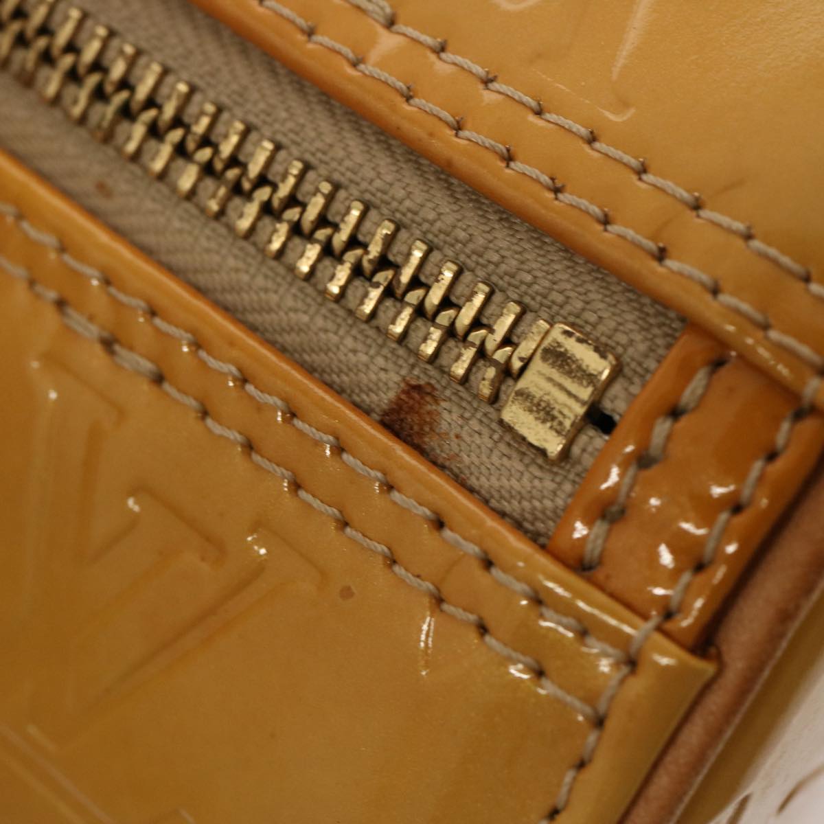 LOUIS VUITTON Monogram Vernis Bedford Hand Bag Beige M91006 LV th4939