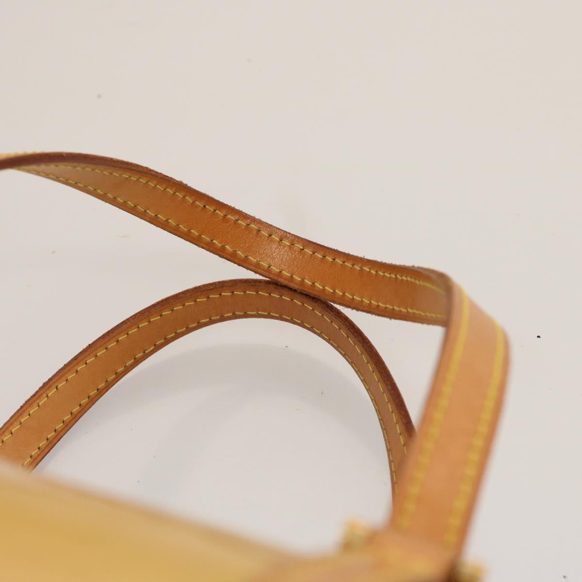 LOUIS VUITTON Monogram Vernis Bedford Hand Bag Beige M91006 LV th4939