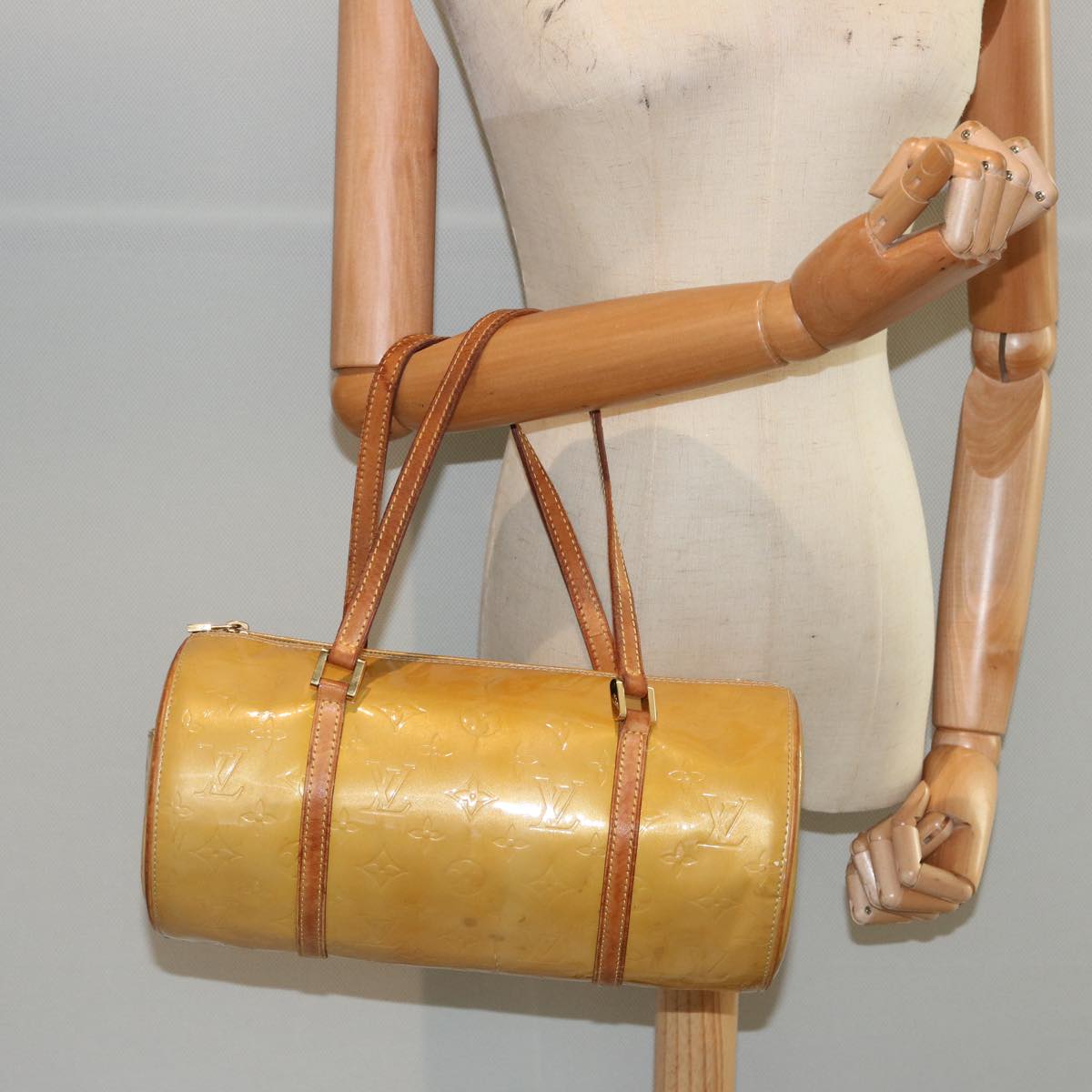 LOUIS VUITTON Monogram Vernis Bedford Hand Bag Beige M91006 LV th4940