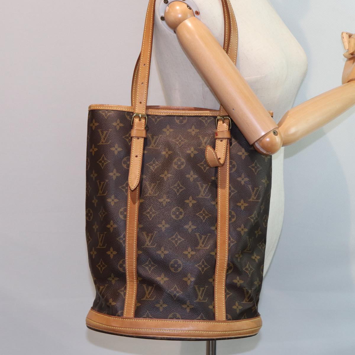 LOUIS VUITTON Monogram Bucket GM Shoulder Bag M42236 LV th5093