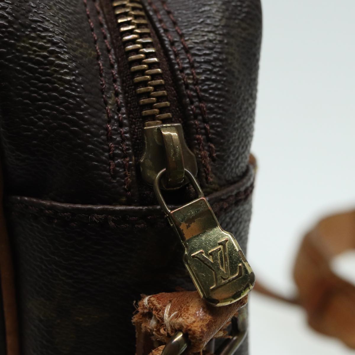 LOUIS VUITTON Monogram Trocadero 27 Shoulder Bag M51274 LV th5140
