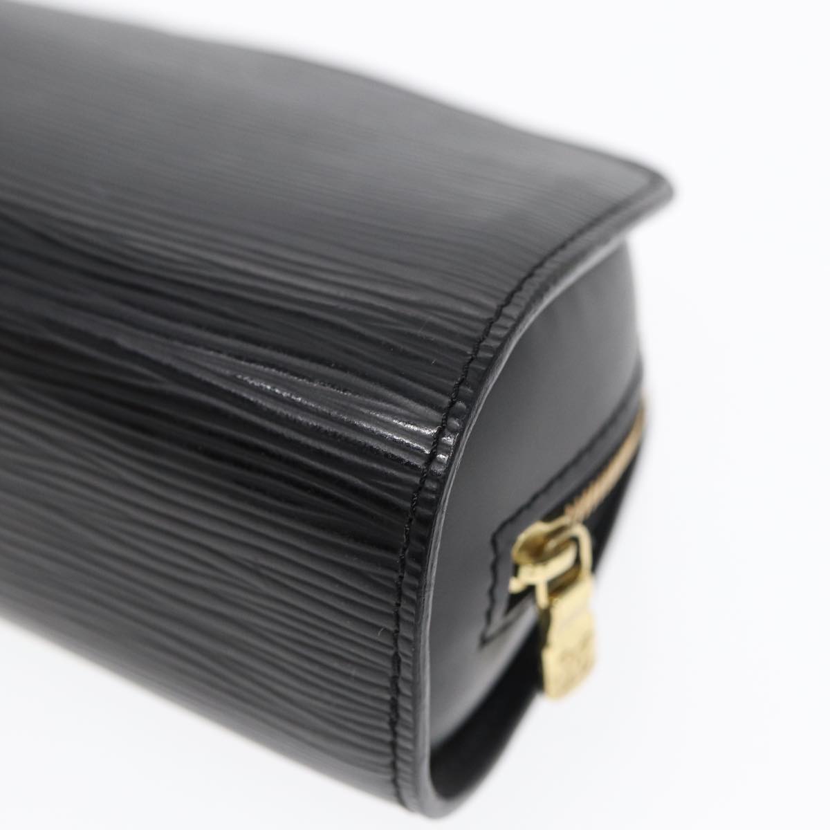 LOUIS VUITTON Epi Dauphine PM Pouch Black M48442 LV th5264