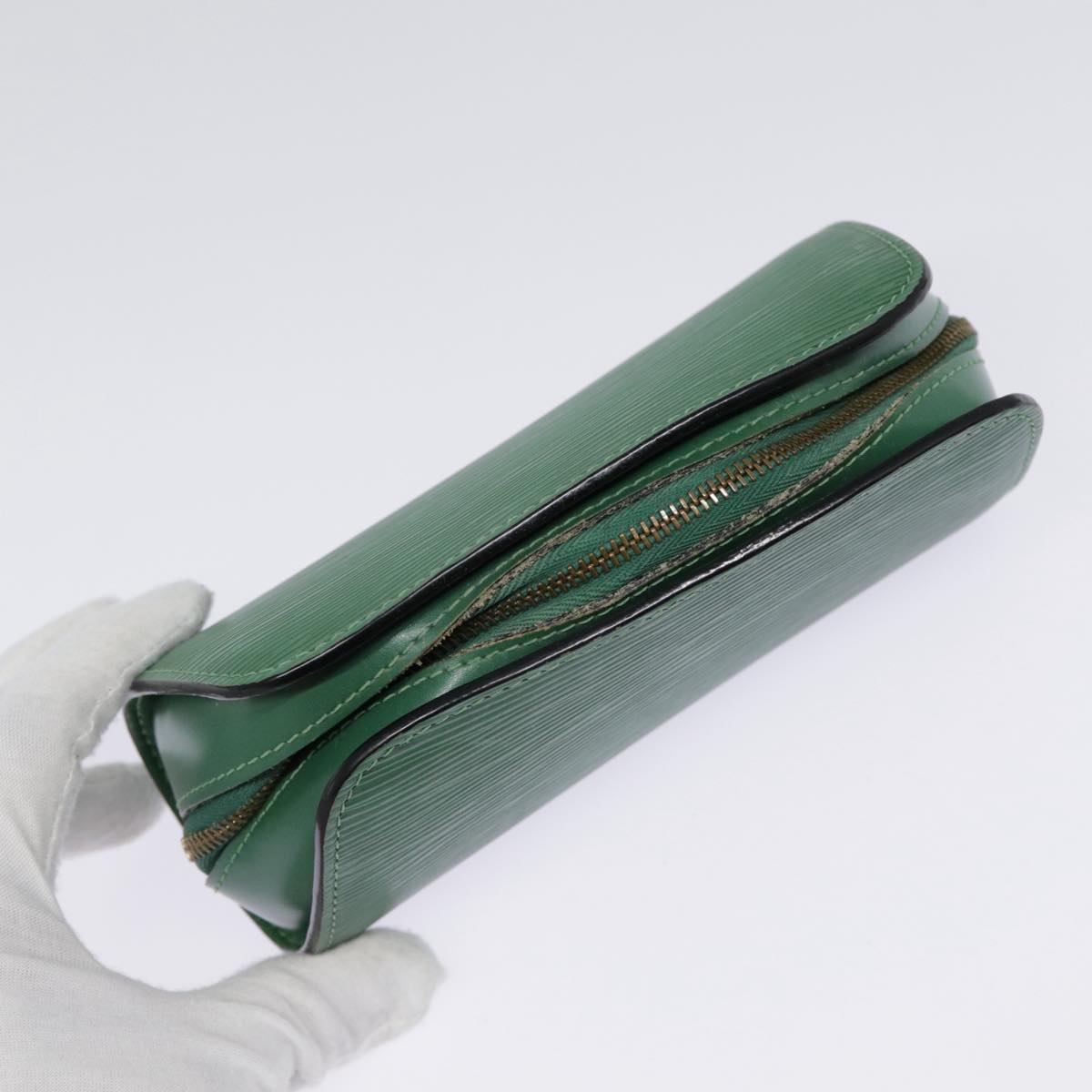LOUIS VUITTON Epi Dauphine PM Cosmetic Pouch Green M48444 LV th5272