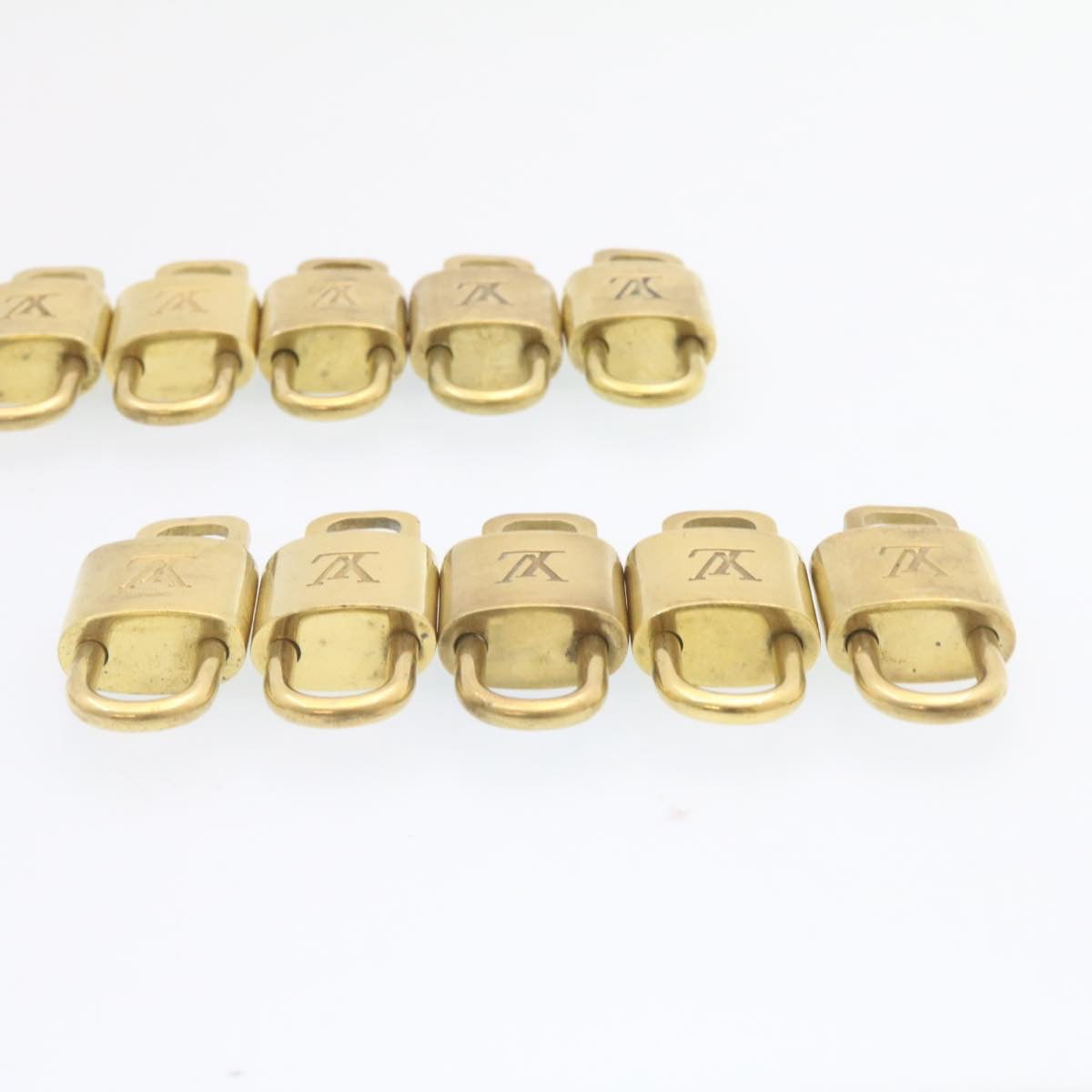 LOUIS VUITTON Padlock 10set Padlock Gold Tone LV am1356g