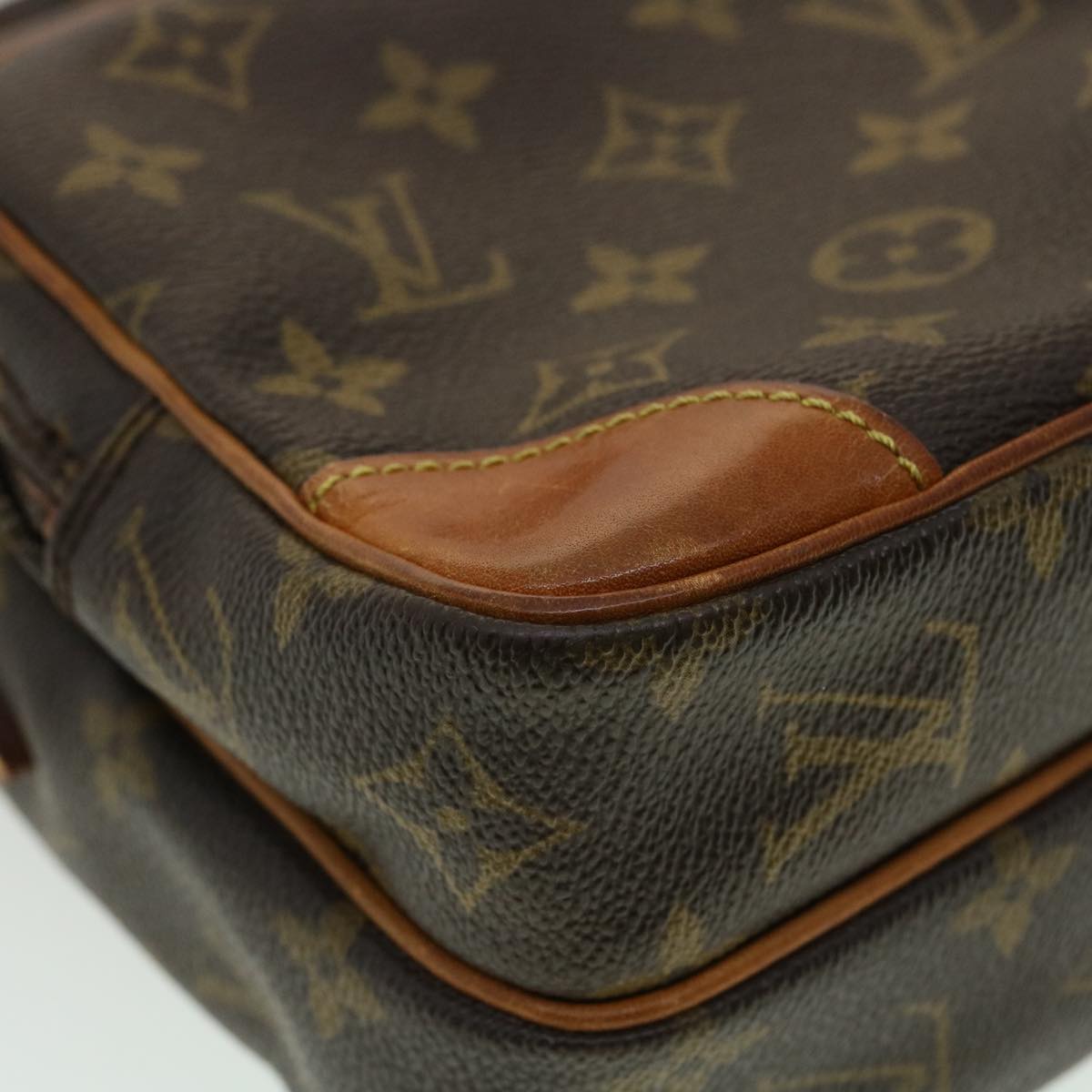 LOUIS VUITTON Monogram Amazon Shoulder Bag M45236 LV ar7586