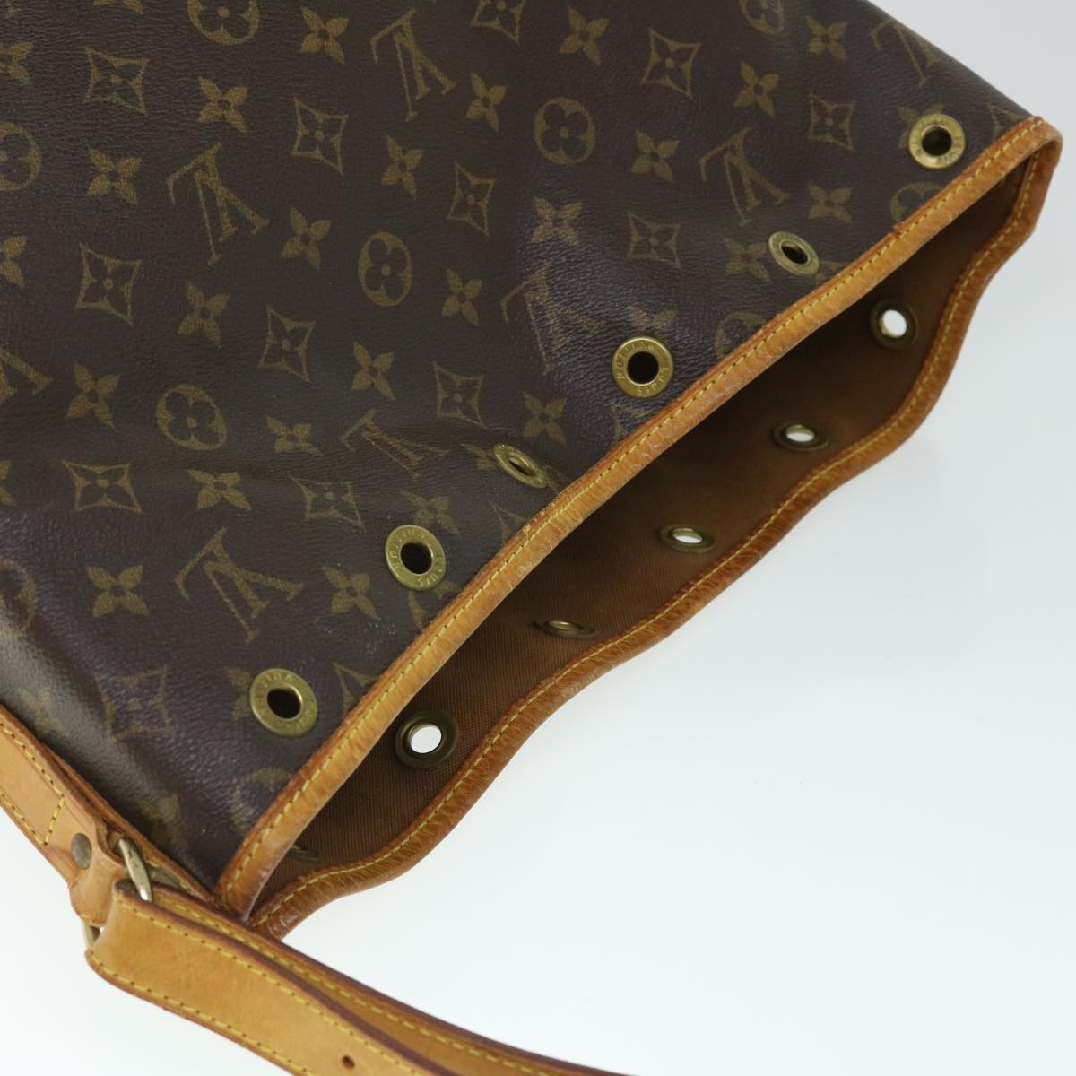 LOUIS VUITTON Monogram Noe Shoulder Bag M42224 LV ki1640
