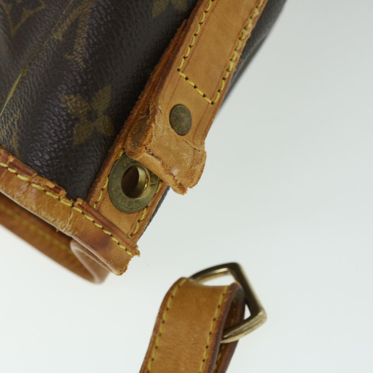 LOUIS VUITTON Monogram Noe Shoulder Bag M42224 LV ki1640