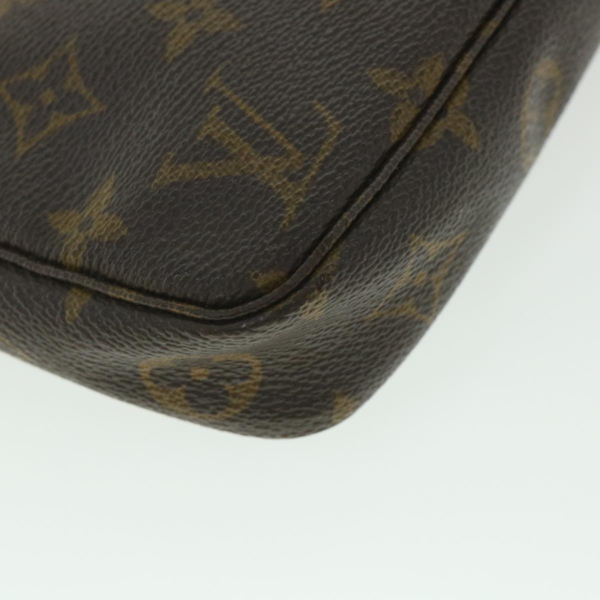 LOUIS VUITTON Monogram Pochette Accessoires Pouch M51980 LV 43640