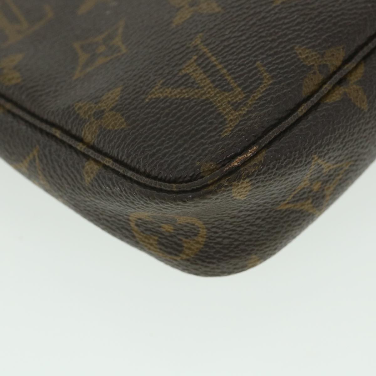 LOUIS VUITTON Monogram Pochette Accessoires Pouch M51980 LV 43640