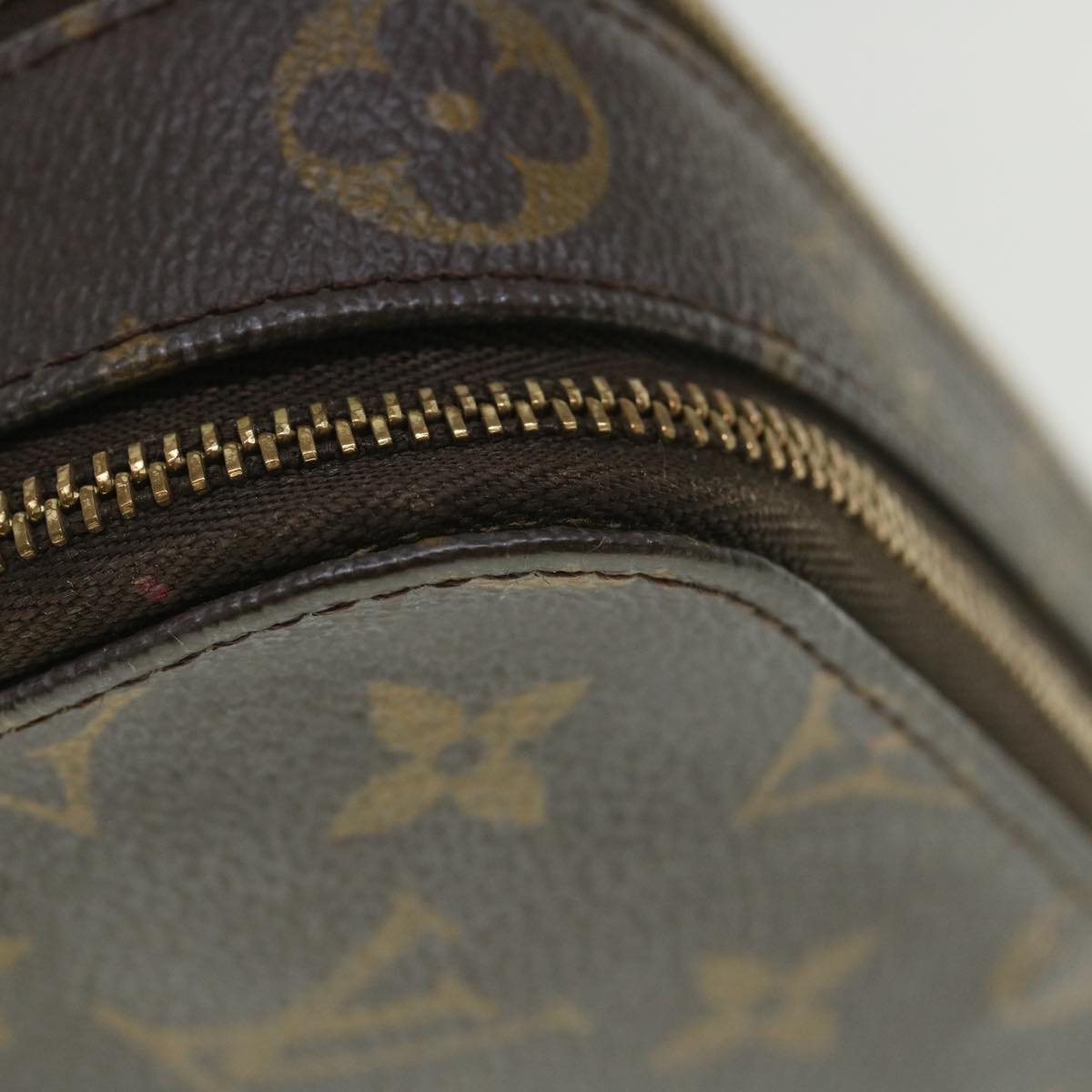 LOUIS VUITTON Monogram Trousse Brush PM Cosmetic Pouch M47510 LV 55143
