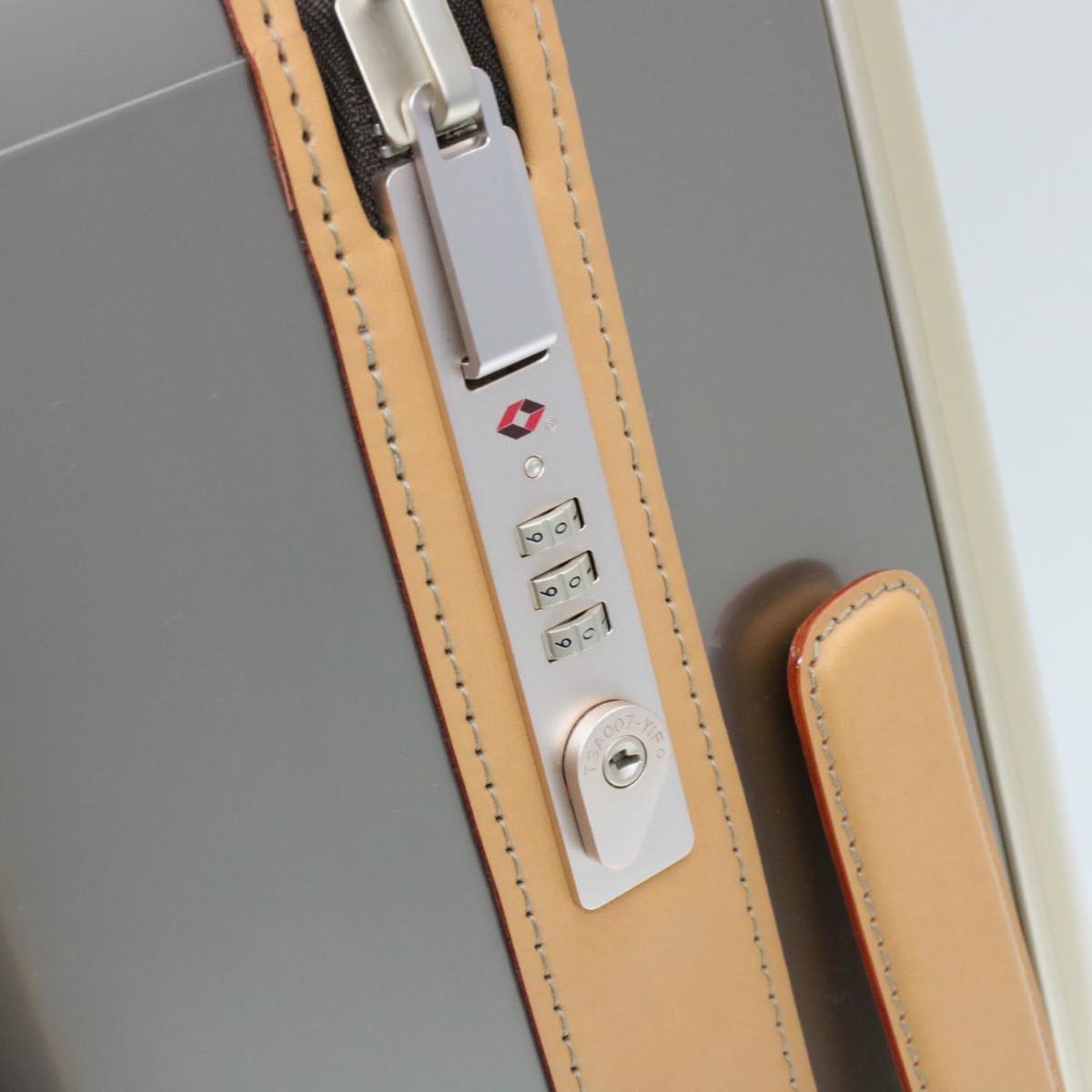 LOUIS VUITTON Monogram Titanium Horizon 55 Roller Suitcase M41226 LV ak157S