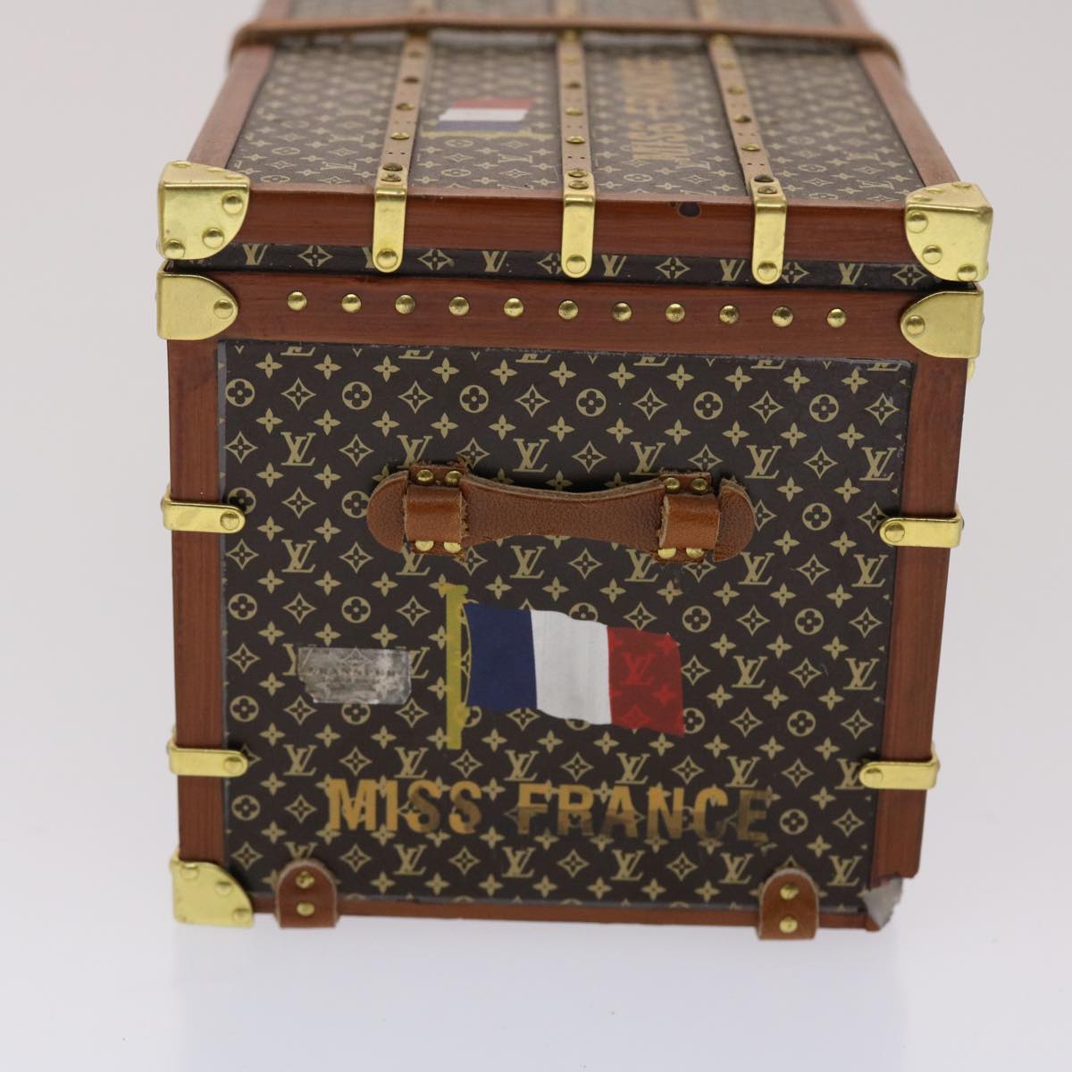 LOUIS VUITTON Monogram Miss France Paper Weight Brown M99408 LV 35337
