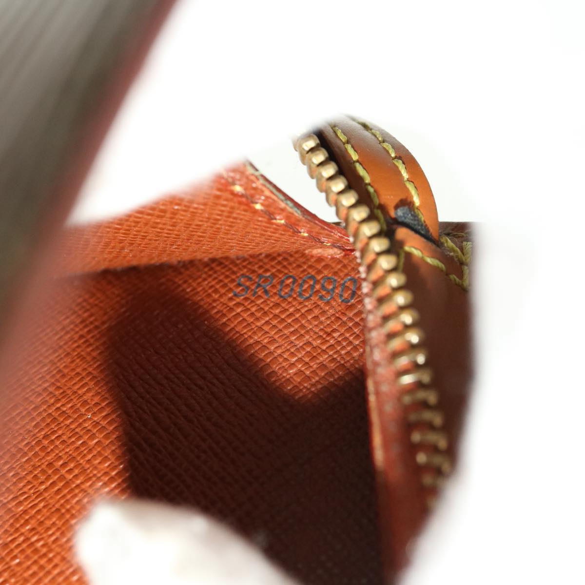 LOUIS VUITTON Epi Pochette Homme Clutch Bag Brown M52528 LV ti1154