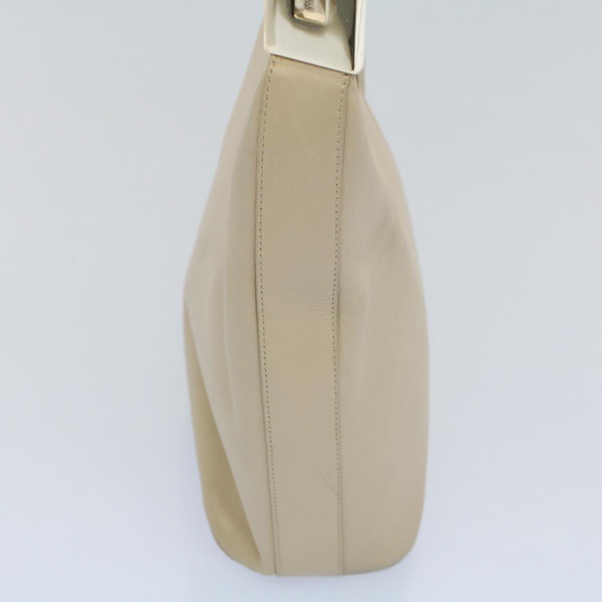 Luxury Gucci Shoulder Bag Leather Beige 1223