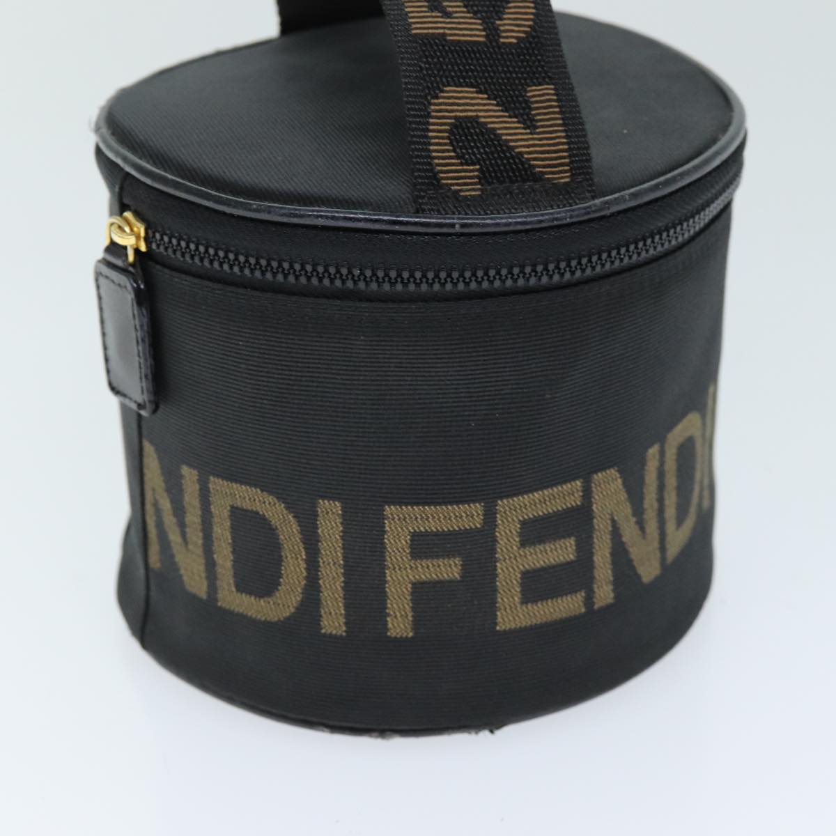 Luxury Fendi Vanity Pouch Nylon Blackti1670
