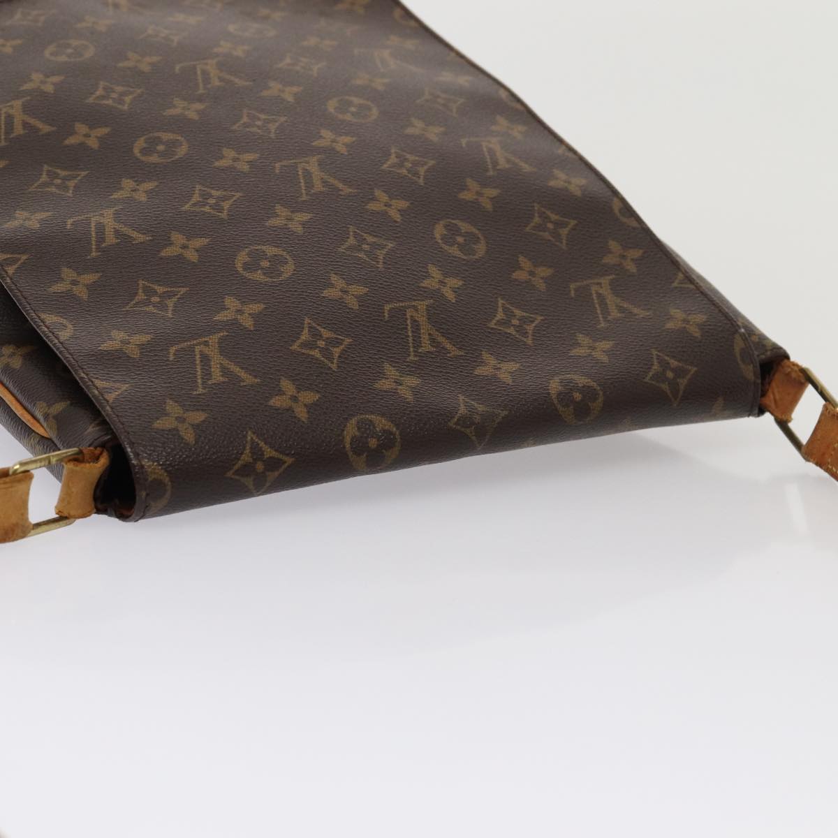 LOUIS VUITTON Monogram Musette Shoulder Bag M51256 LV ti1793