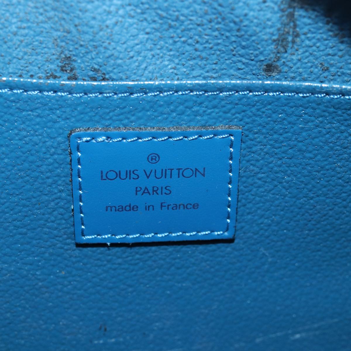 LOUIS VUITTON Epi Dauphine MM Pouch Blue LV ti1836