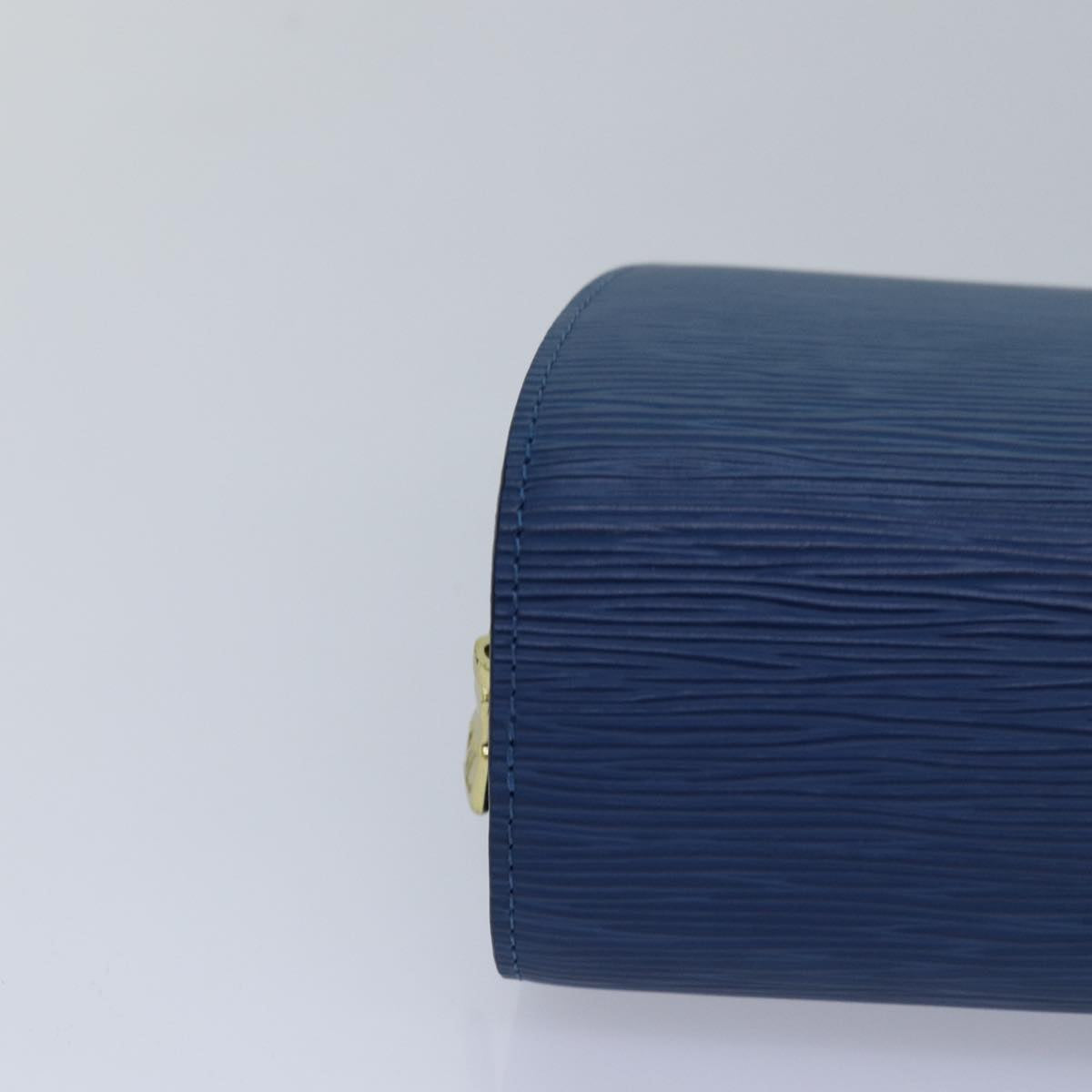 LOUIS VUITTON Epi Dauphine MM Pouch Blue LV ti1836
