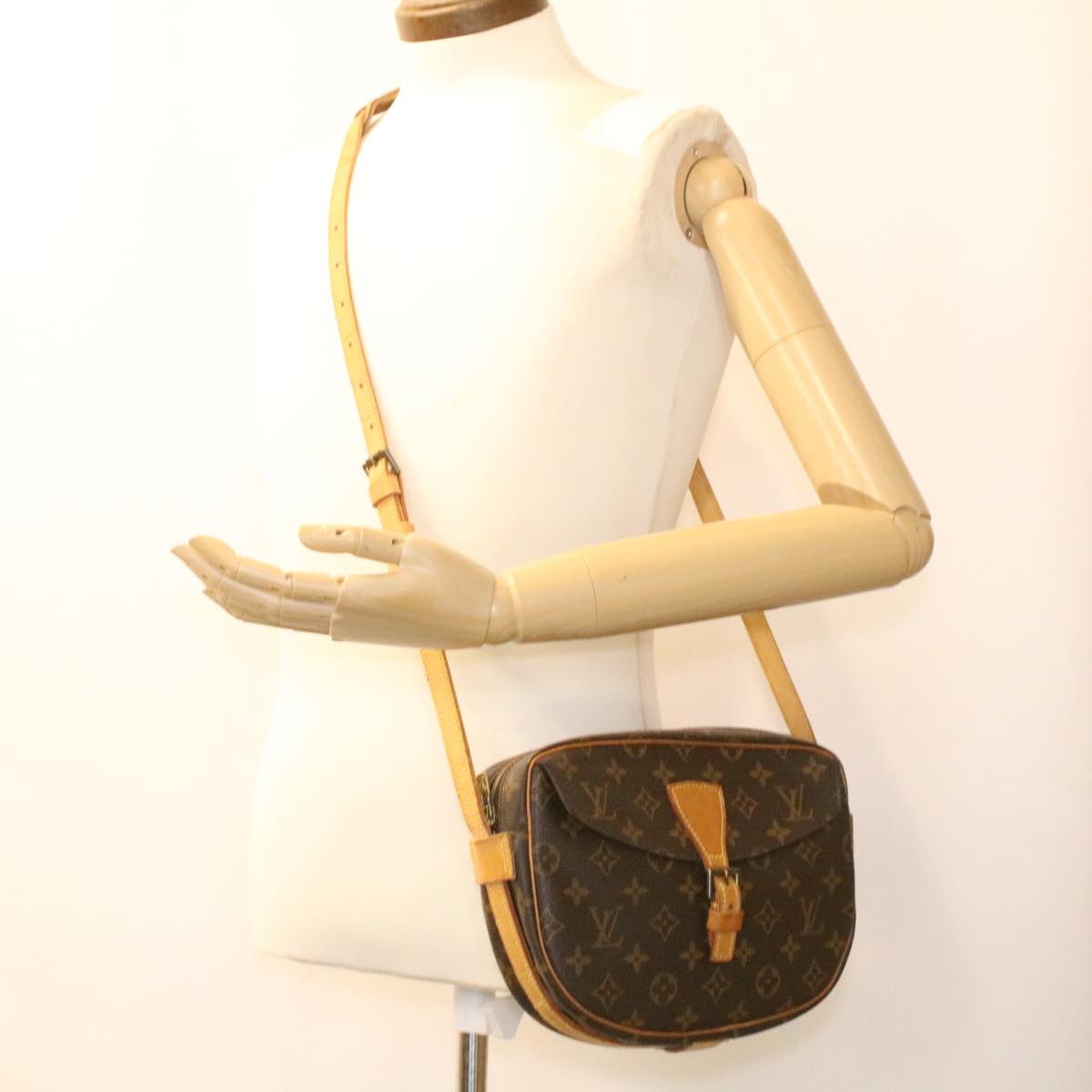 LOUIS VUITTON Monogram Jeune Fille MM Shoulder Bag M51226 LV ti748