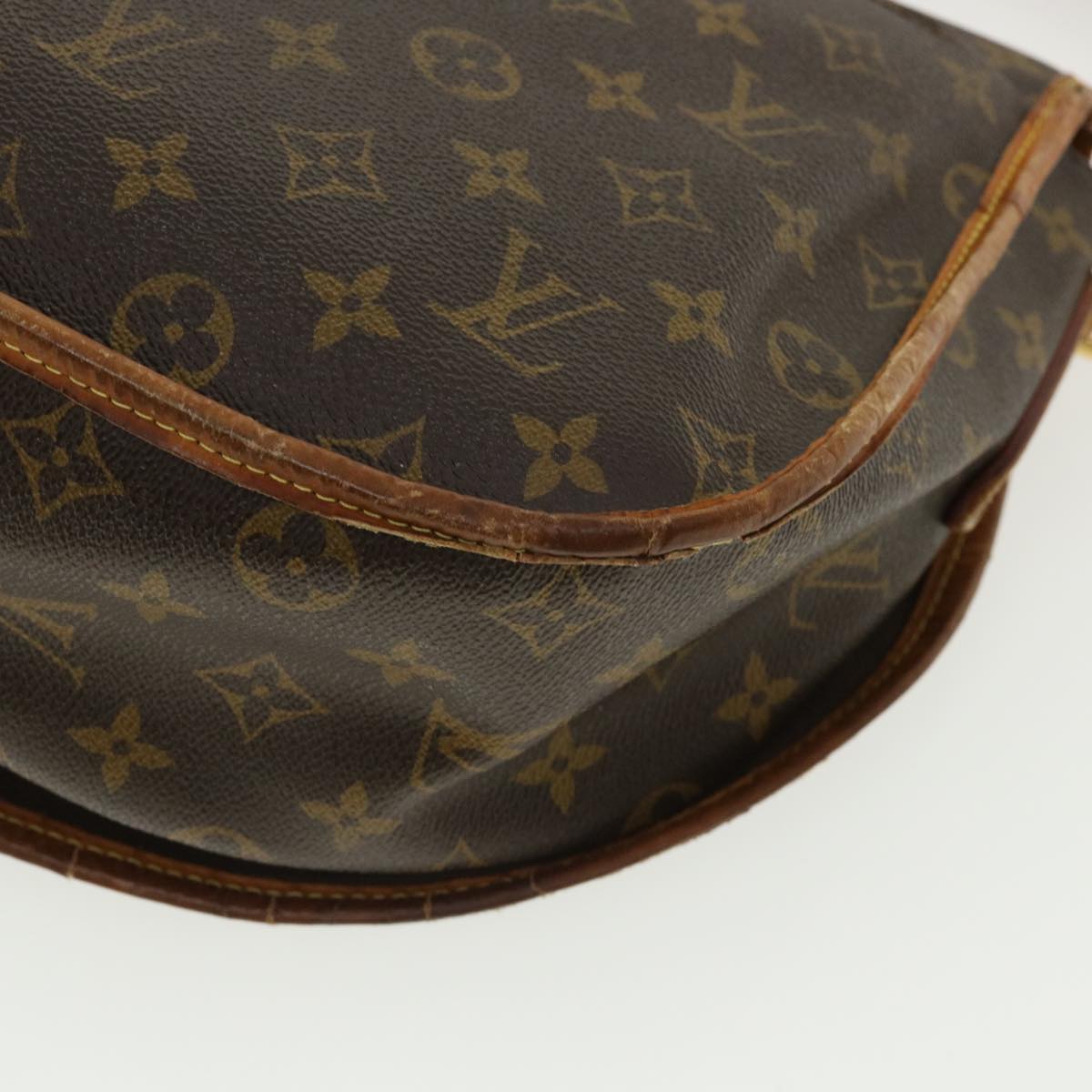 LOUIS VUITTON Monogram Menilmontant MM Shoulder Bag M40473 LV ti796