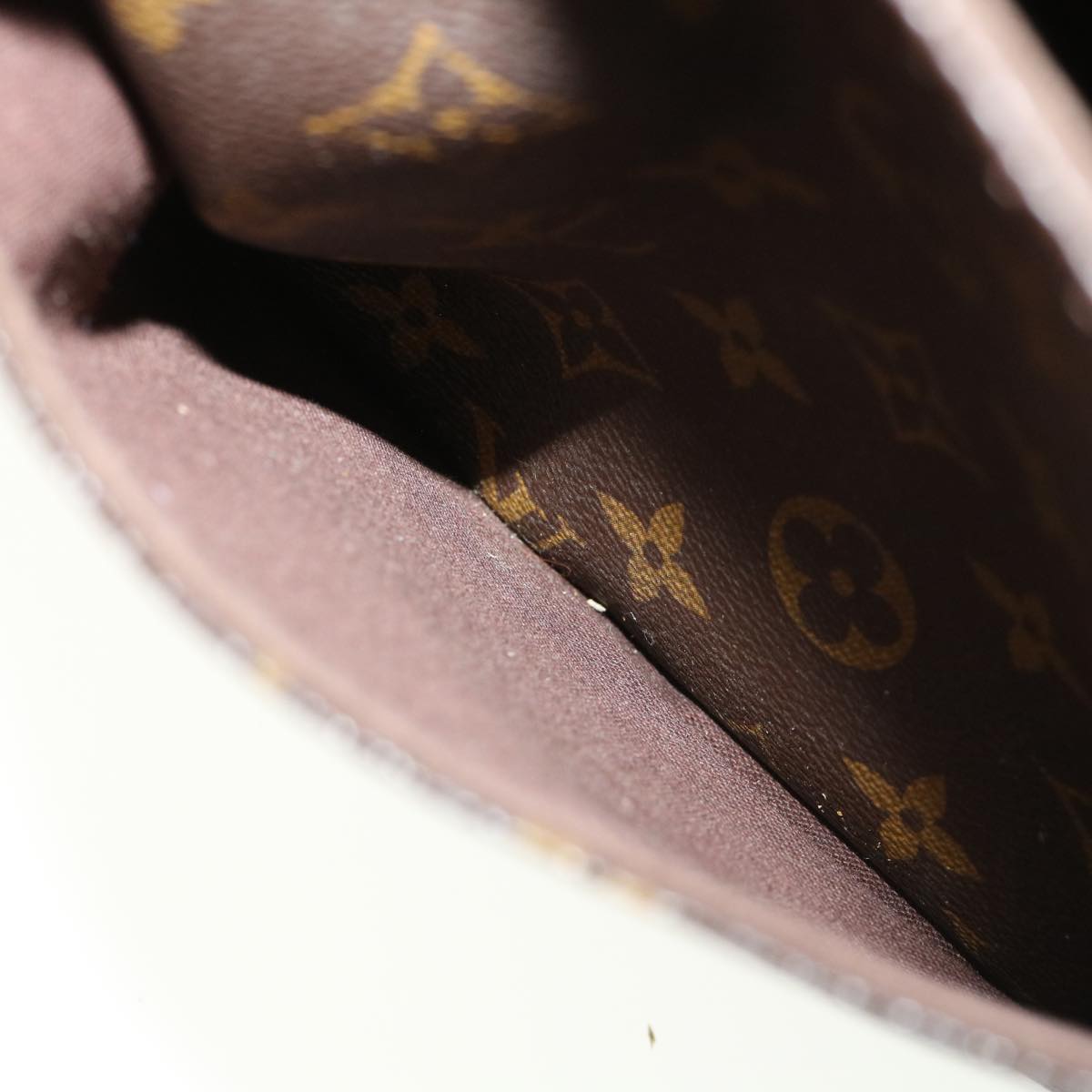 LOUIS VUITTON Monogram Menilmontant MM Shoulder Bag M40473 LV ti796