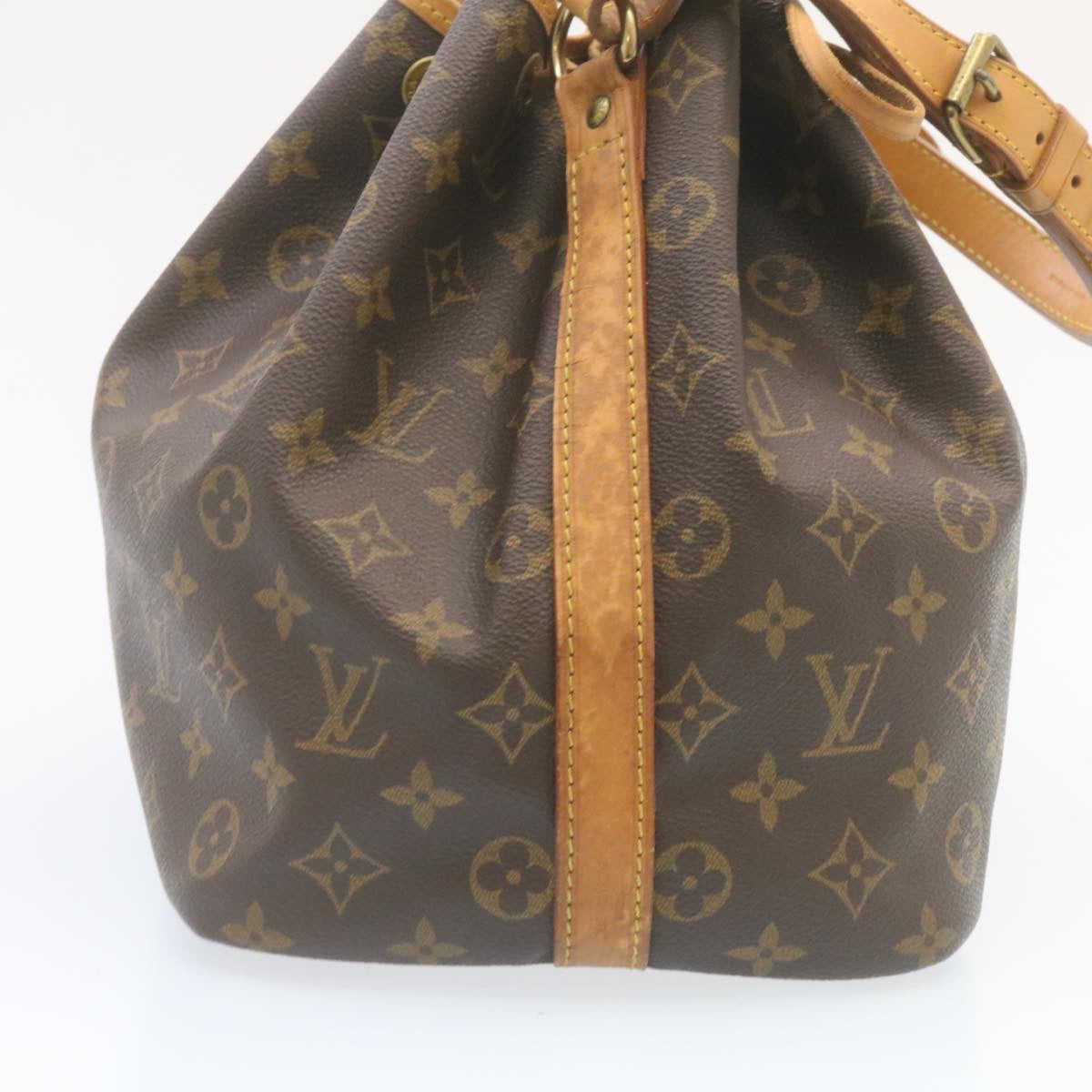 LOUIS VUITTON Monogram Petit Noe Shoulder Bag M42226 LV tp052