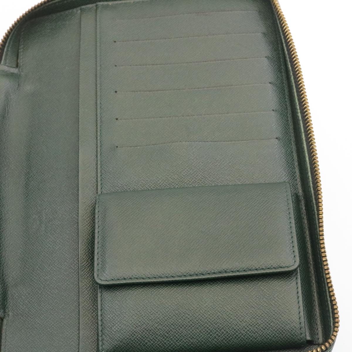 LOUIS VUITTON Taiga Agenda Voyage Day Planner Cover Epicea LV tp168