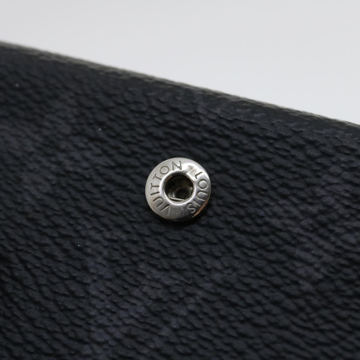 LOUIS VUITTON Monogram Eclipse Discovery compact wallet Wallet M67630 tp320