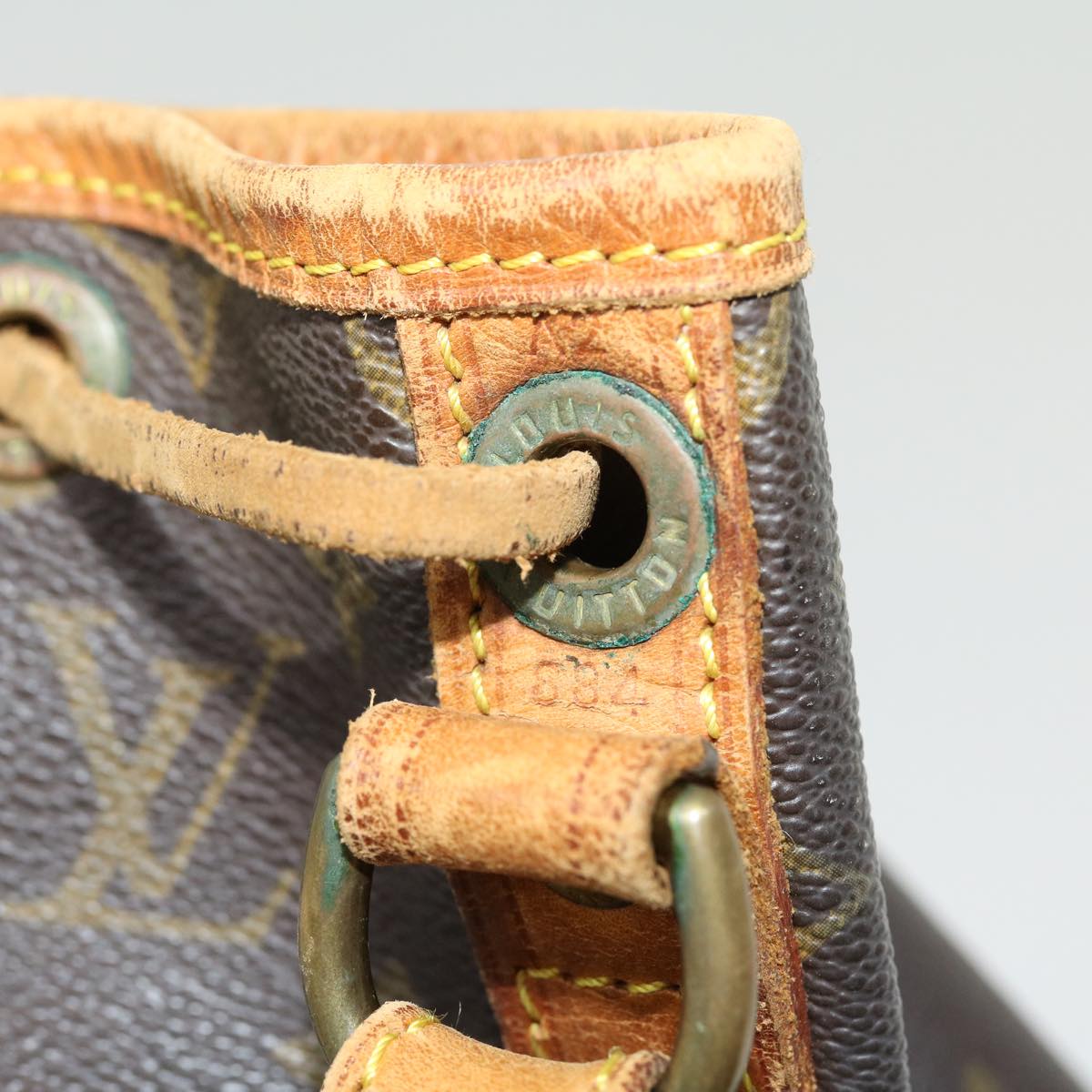 LOUIS VUITTON Monogram Noe Shoulder Bag M42224 LV tp406
