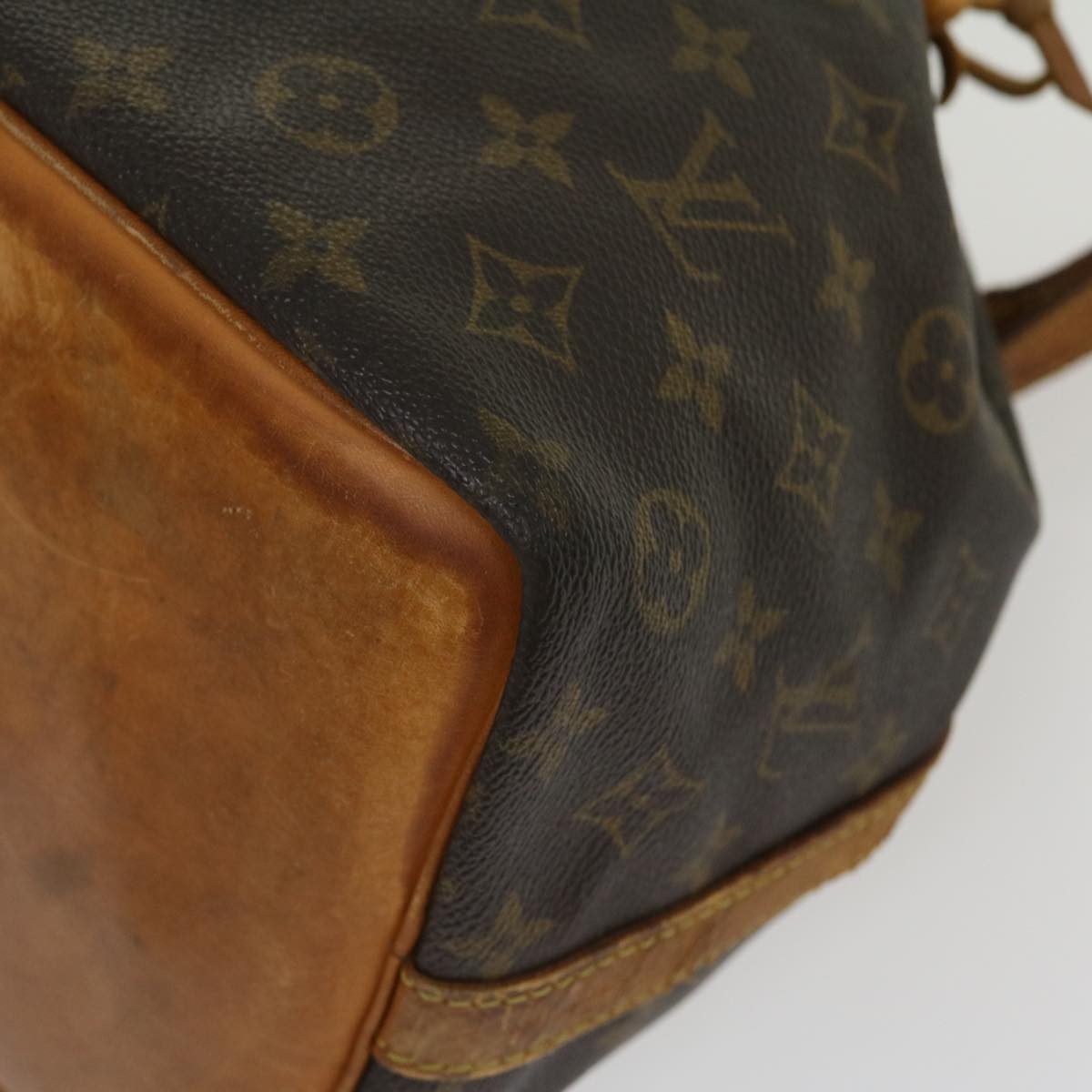 LOUIS VUITTON Monogram Petit Noe Shoulder Bag M42226 LV tp409
