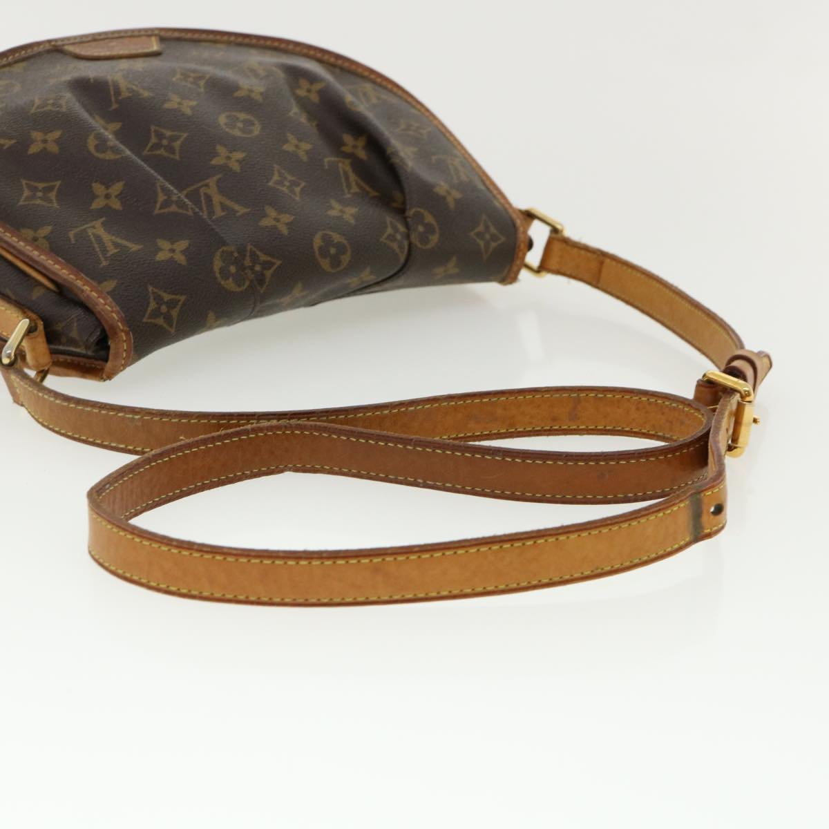 LOUIS VUITTON Monogram Menilmontant PM Shoulder Bag M40474 LV tp487