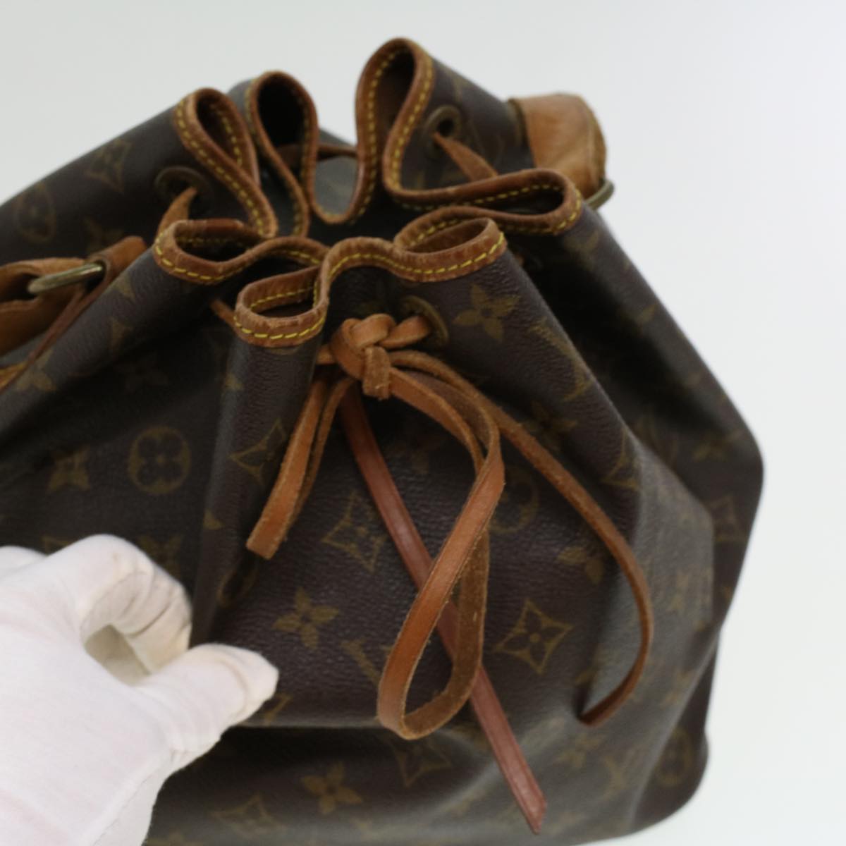 LOUIS VUITTON Monogram Petit Noe Shoulder Bag M42226 LV tp567