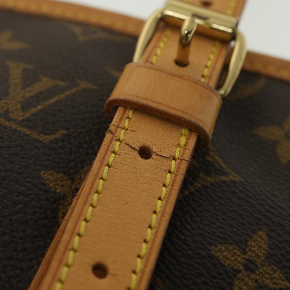 LOUIS VUITTON Monogram Bucket GM Shoulder Bag M42236 LV tp569