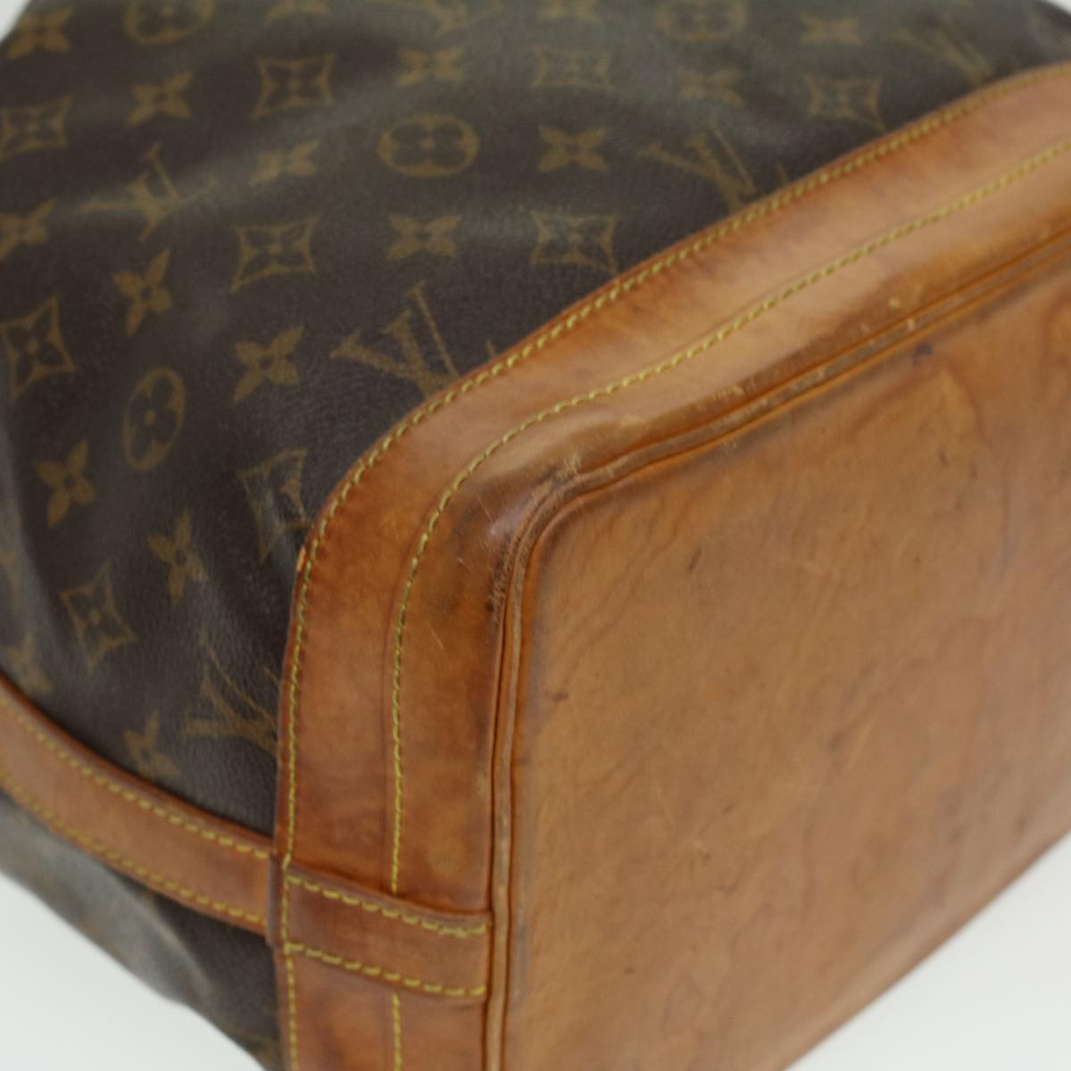 LOUIS VUITTON Monogram Noe Shoulder Bag M42224 LV tp640