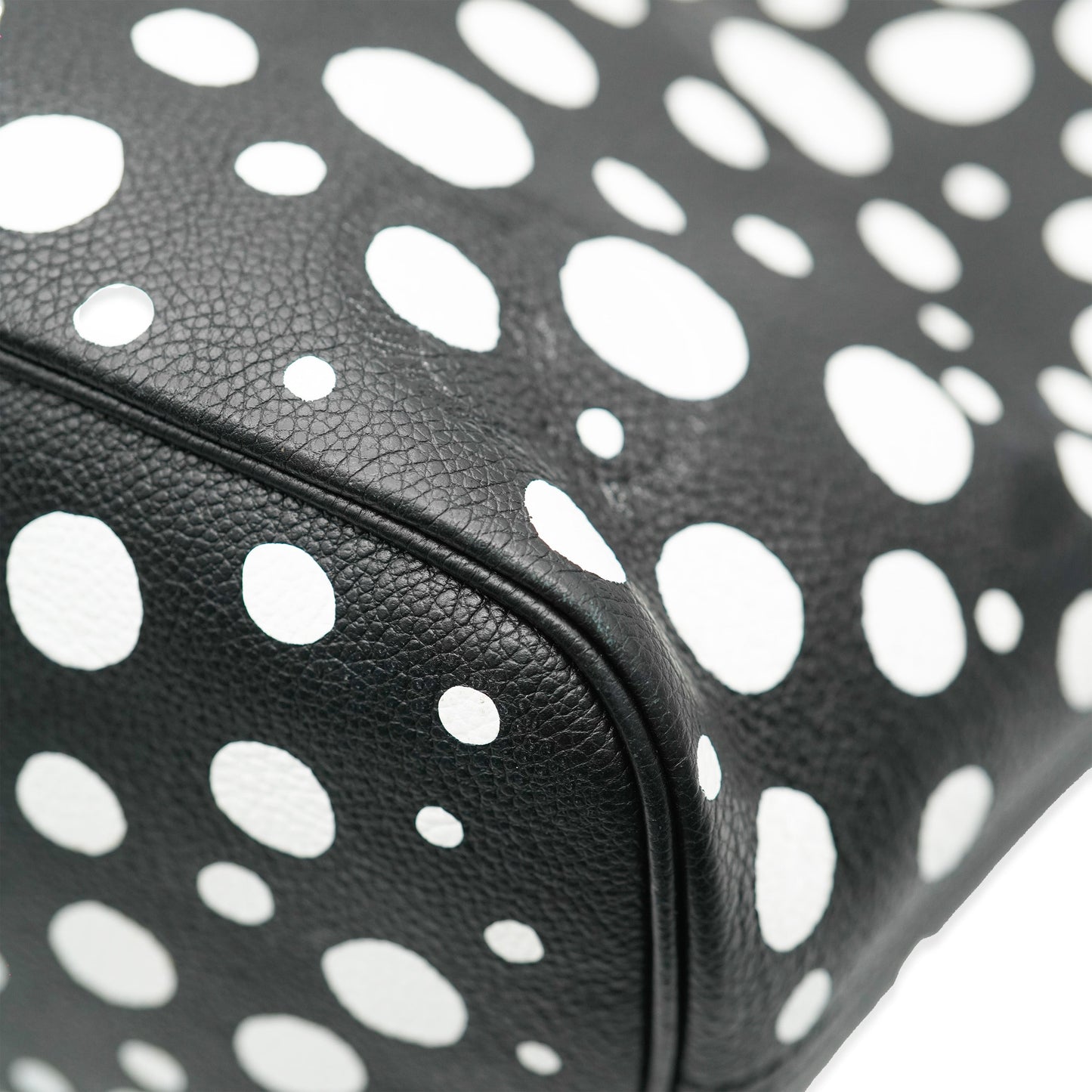 Louis Vuitton Monogram Giant Empreinte Infinity Dots Neverfull MM