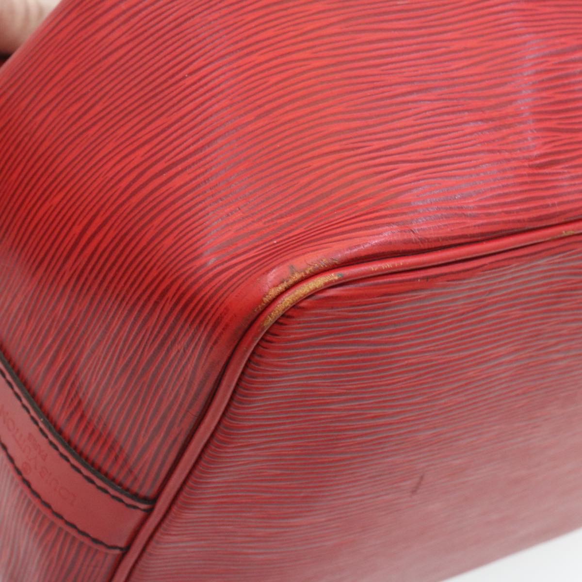 LOUIS VUITTON Epi Petit Noe Shoulder Bag Red M44107 LV uy003