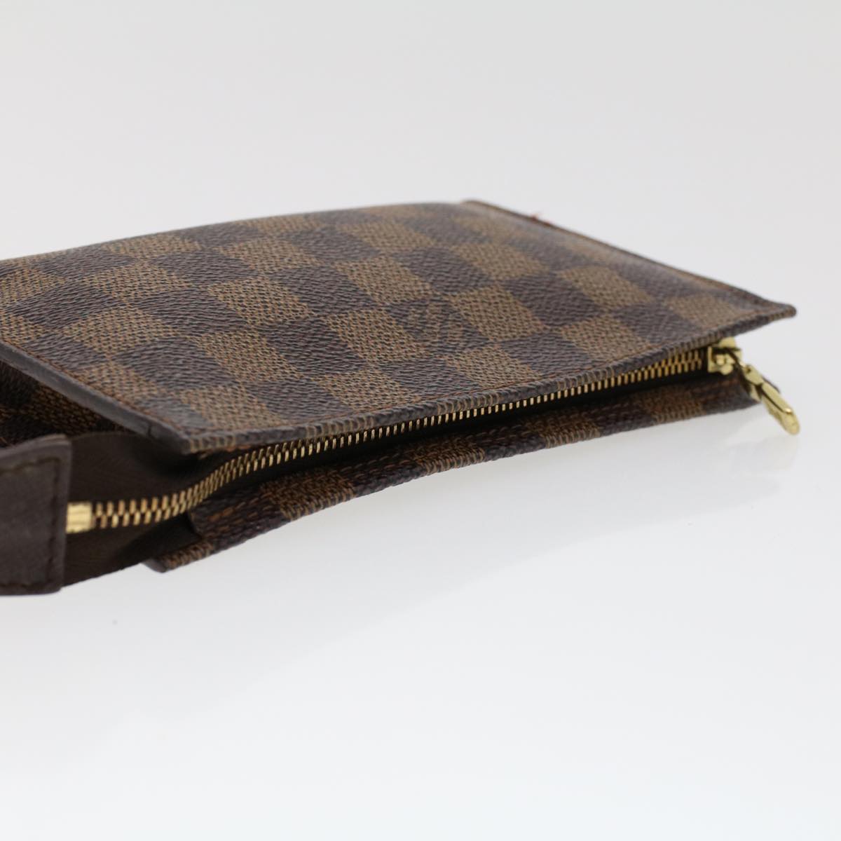LOUIS VUITTON Damier Ebene Marais Pouch LV uy135